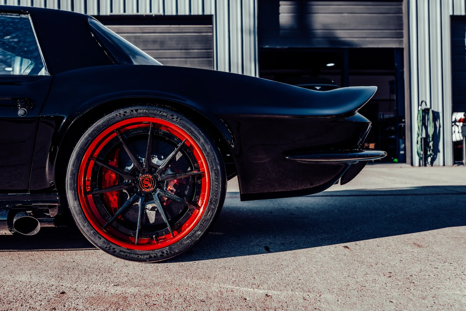 Strasse SV10 Deep Concave FS on Chevrolet Corvette C2, photo 7