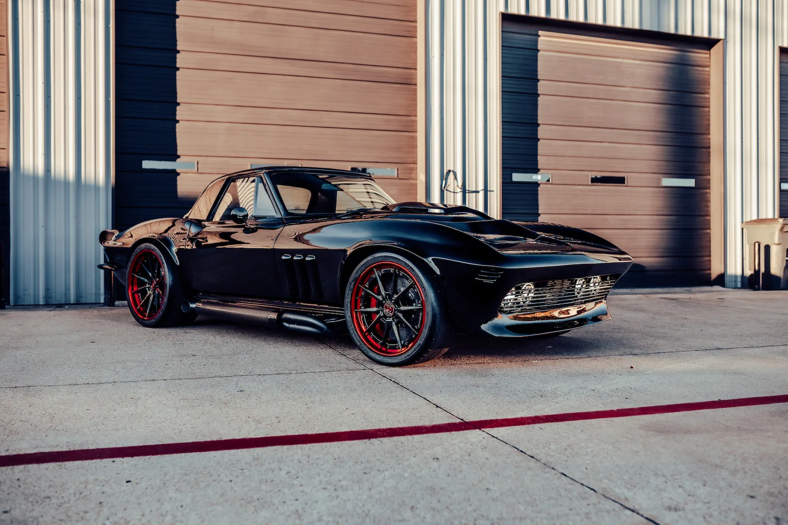 Strasse SV10 Deep Concave FS on Chevrolet Corvette C2