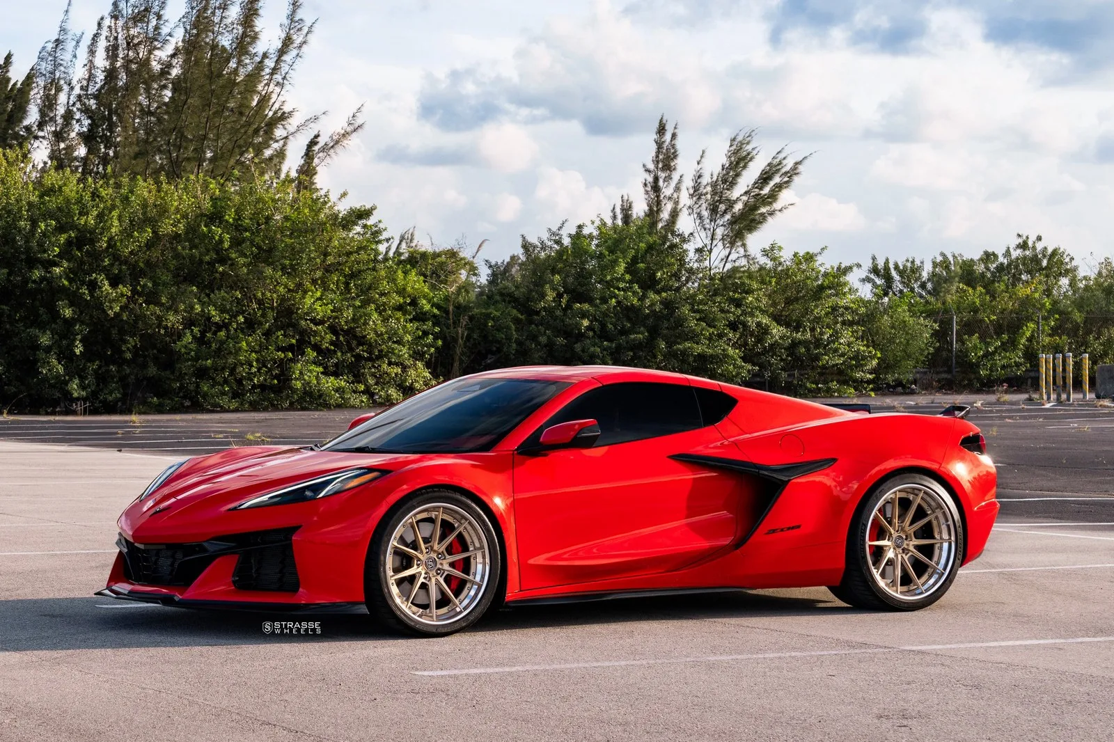 Strasse SV10 Deep Concave FS on Chevrolet Corvette C8, photo 5