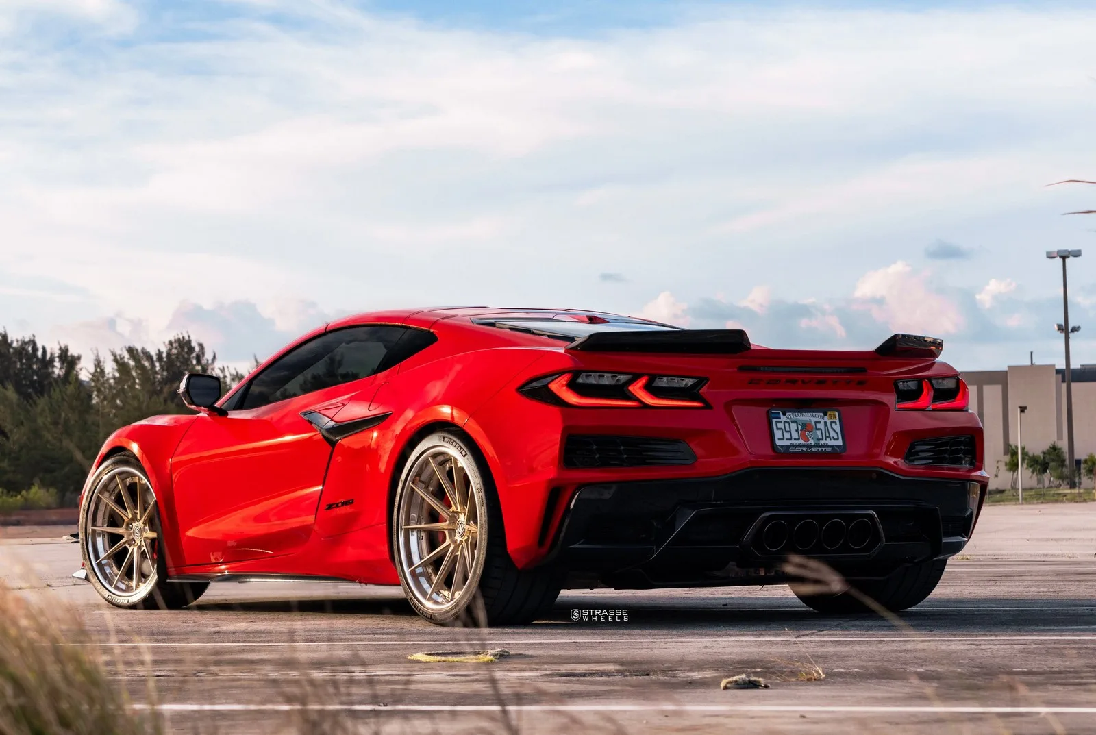 Strasse SV10 Deep Concave FS on Chevrolet Corvette C8, photo 8