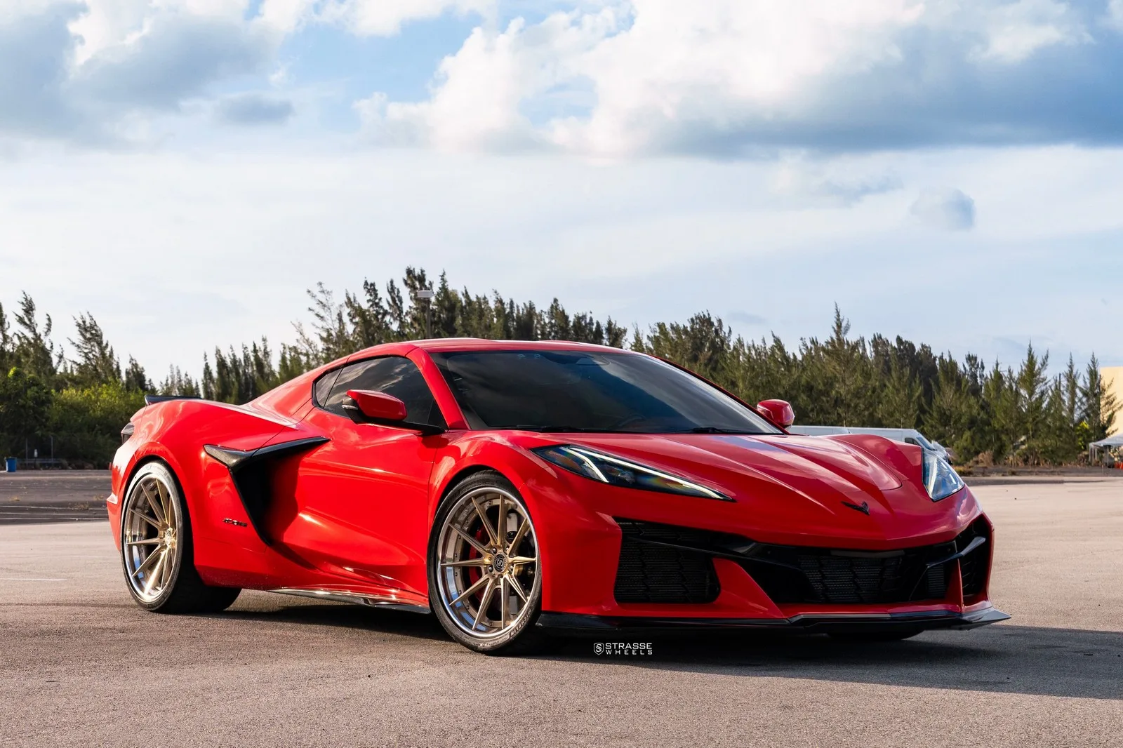 Strasse SV10 Deep Concave FS on Chevrolet Corvette C8, photo 3