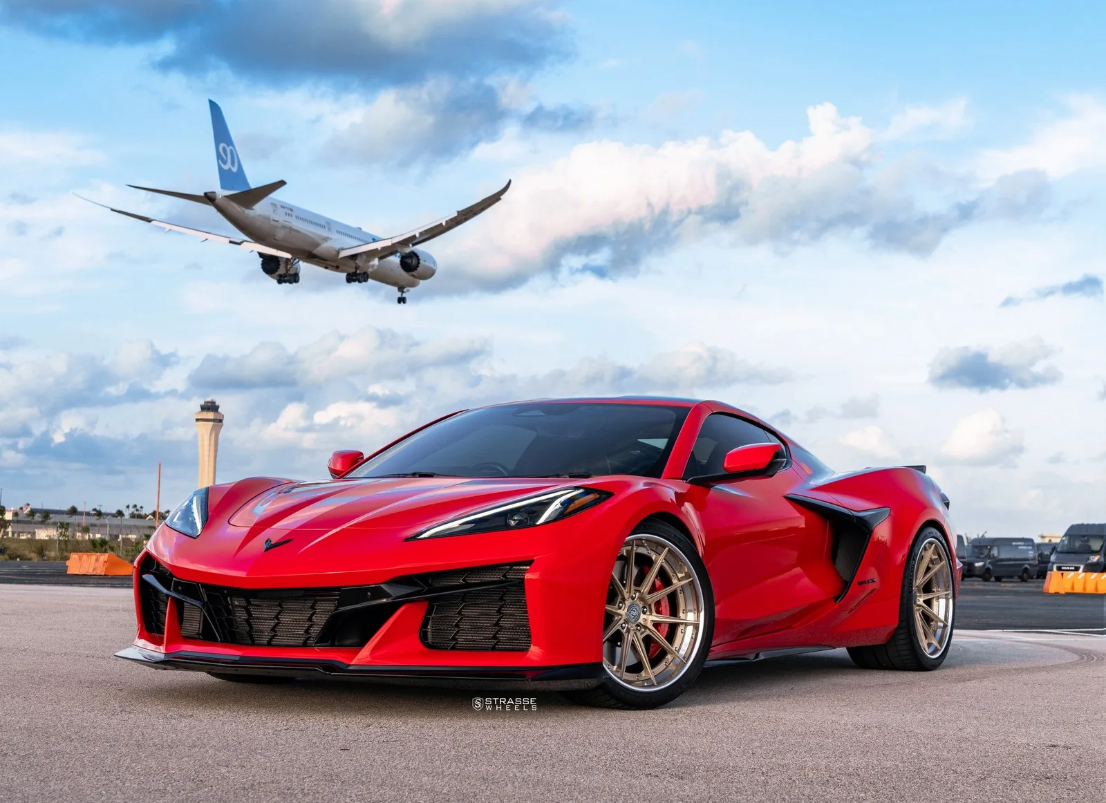 Strasse SV10 Deep Concave FS on Chevrolet Corvette C8, photo 9