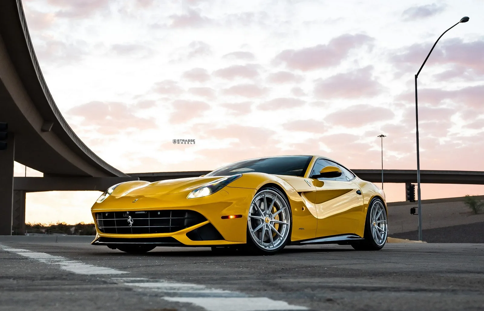 Strasse SV10 Deep Concave FS on Ferrari F12 F152, photo 8