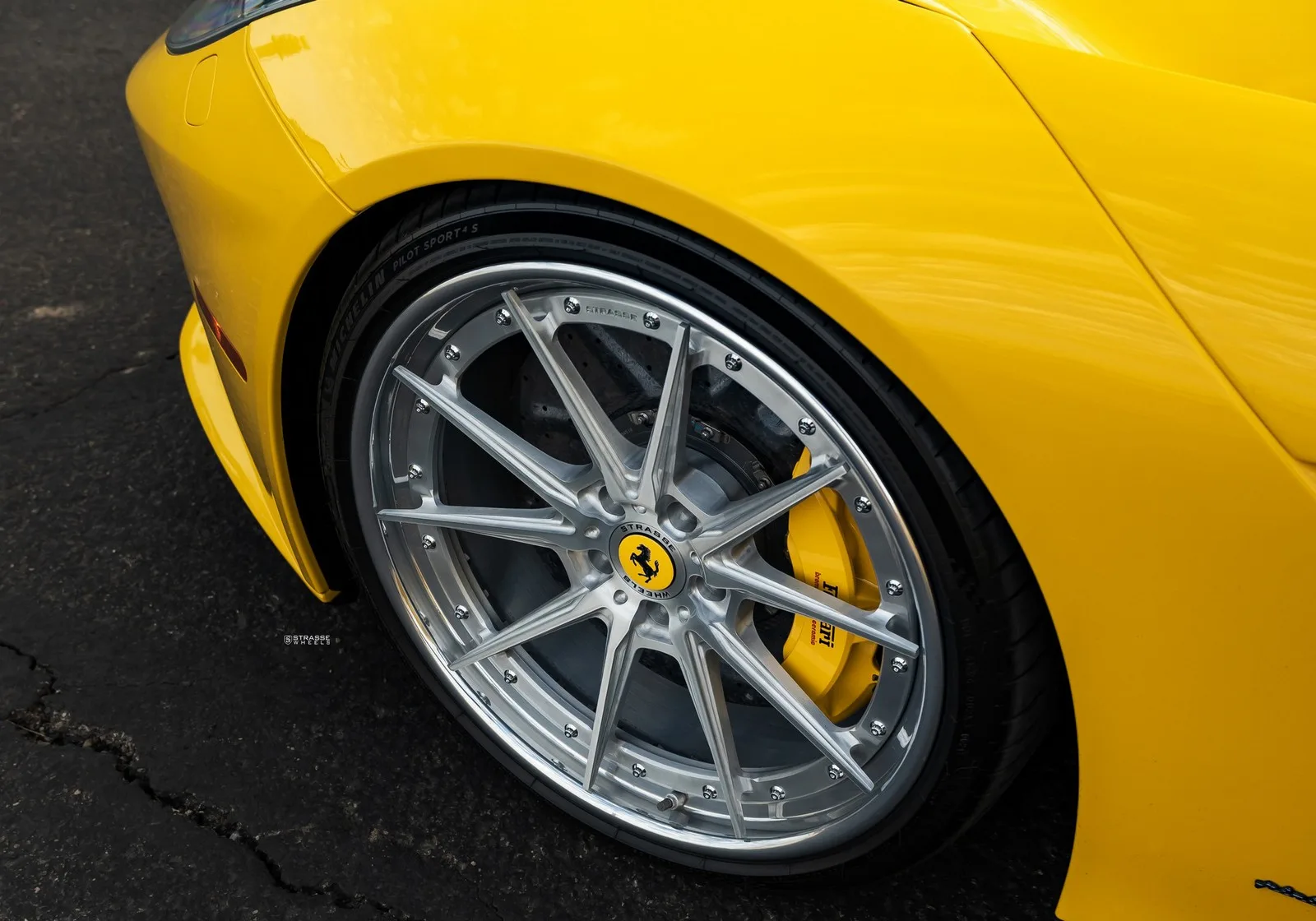 Strasse SV10 Deep Concave FS on Ferrari F12 F152, photo 9