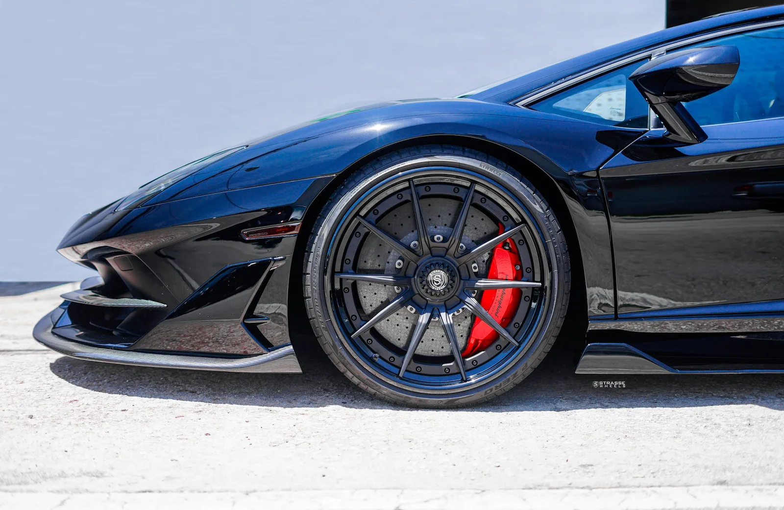 Strasse SV10 Deep Concave FS on Lamborghini Aventador SVJ LP 770-4 (2018-2022), photo 11