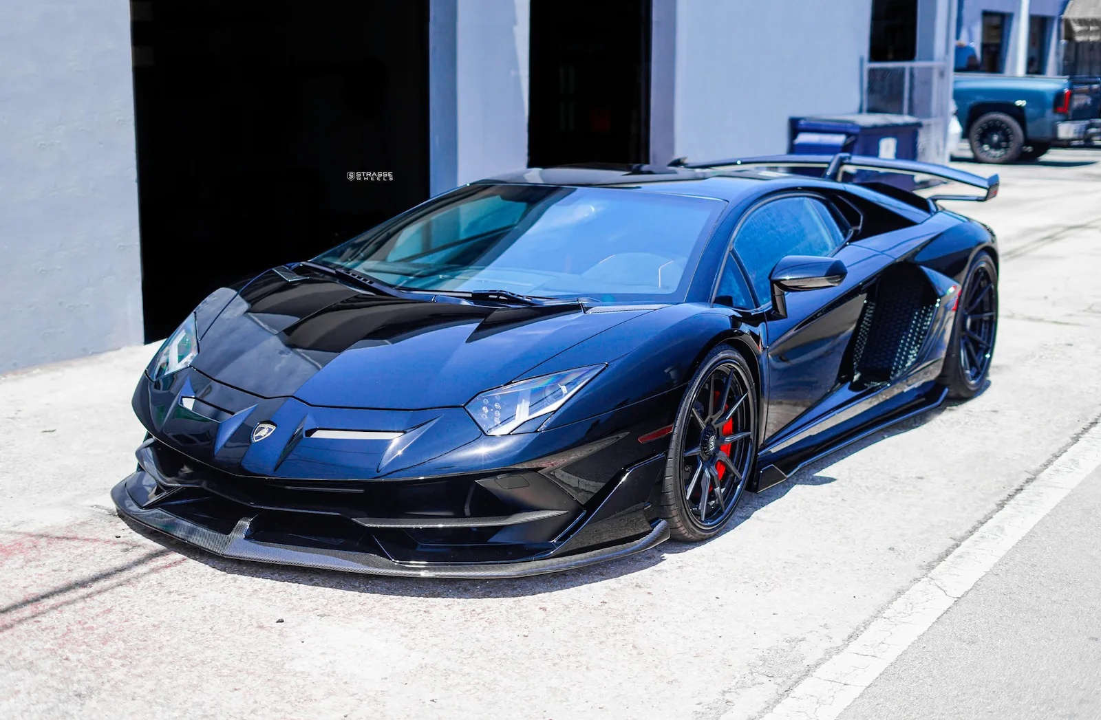 Strasse SV10 Deep Concave FS on Lamborghini Aventador SVJ LP 770-4 (2018-2022), photo 6