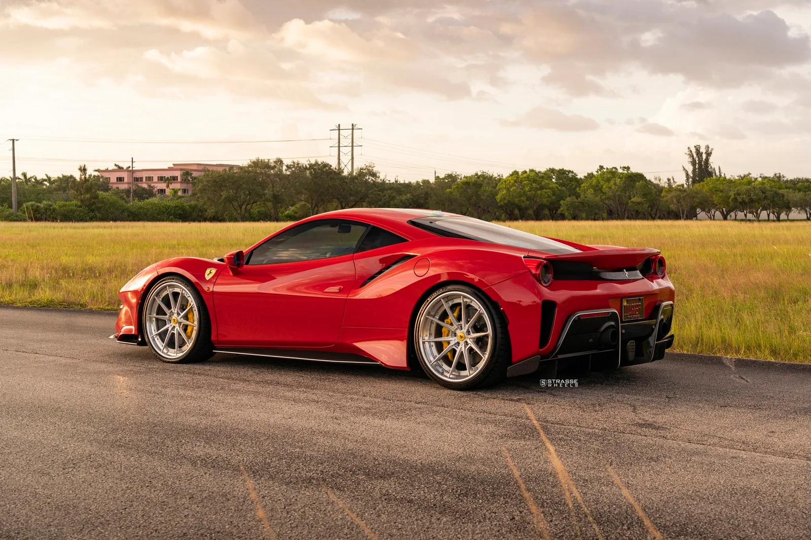 Strasse SV10 Deep Concave FS on Ferrari 488, photo 10