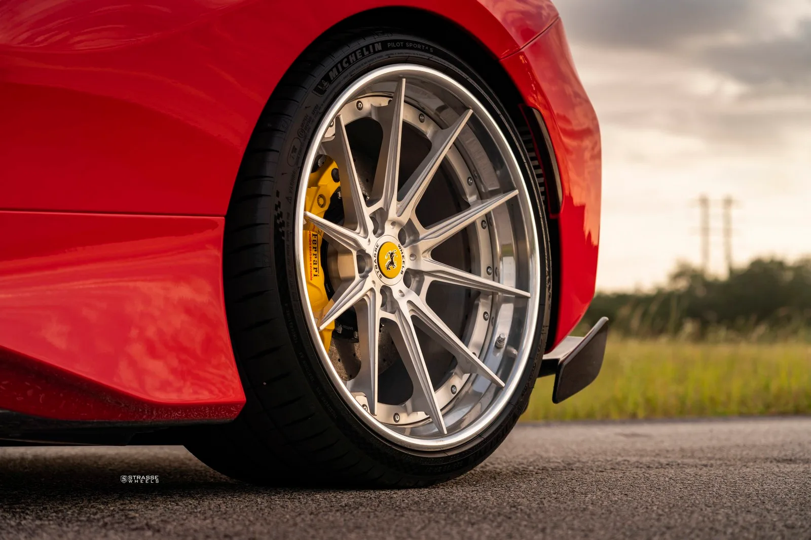 Strasse SV10 Deep Concave FS on Ferrari 488, photo 5