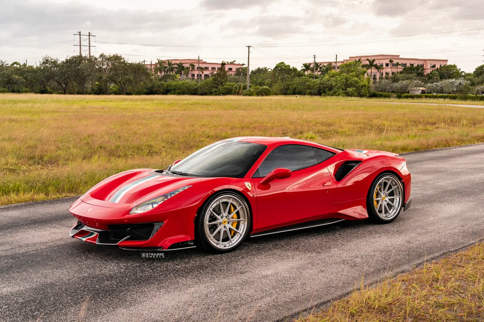 Strasse SV10 Deep Concave FS on Ferrari 488, photo 2