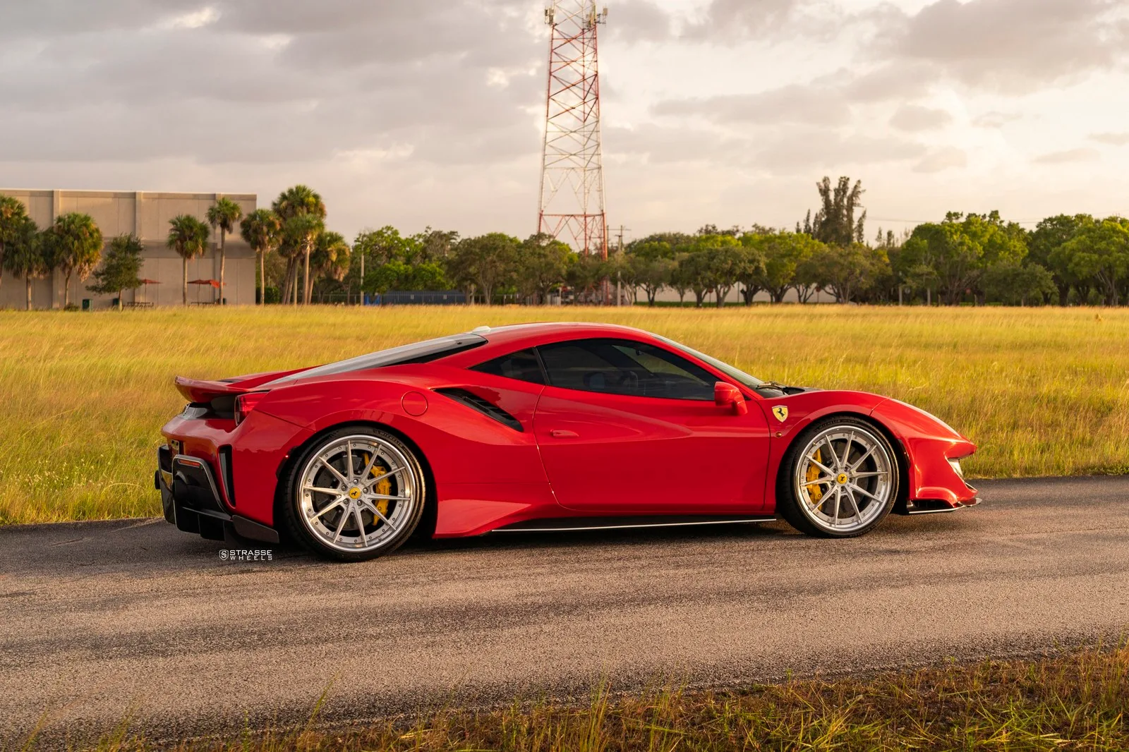 Strasse SV10 Deep Concave FS on Ferrari 488, photo 12