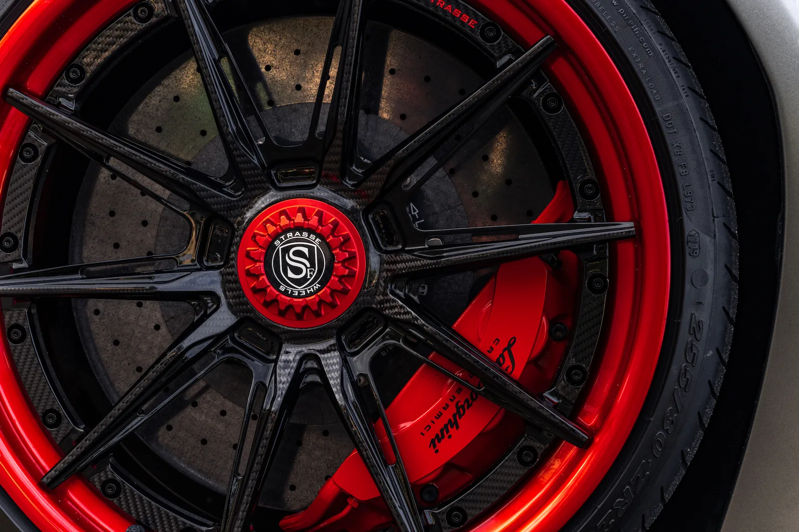 Strasse SV10-RS Deep Concave FS on Lamborghini Aventador First Gen.1, photo 8