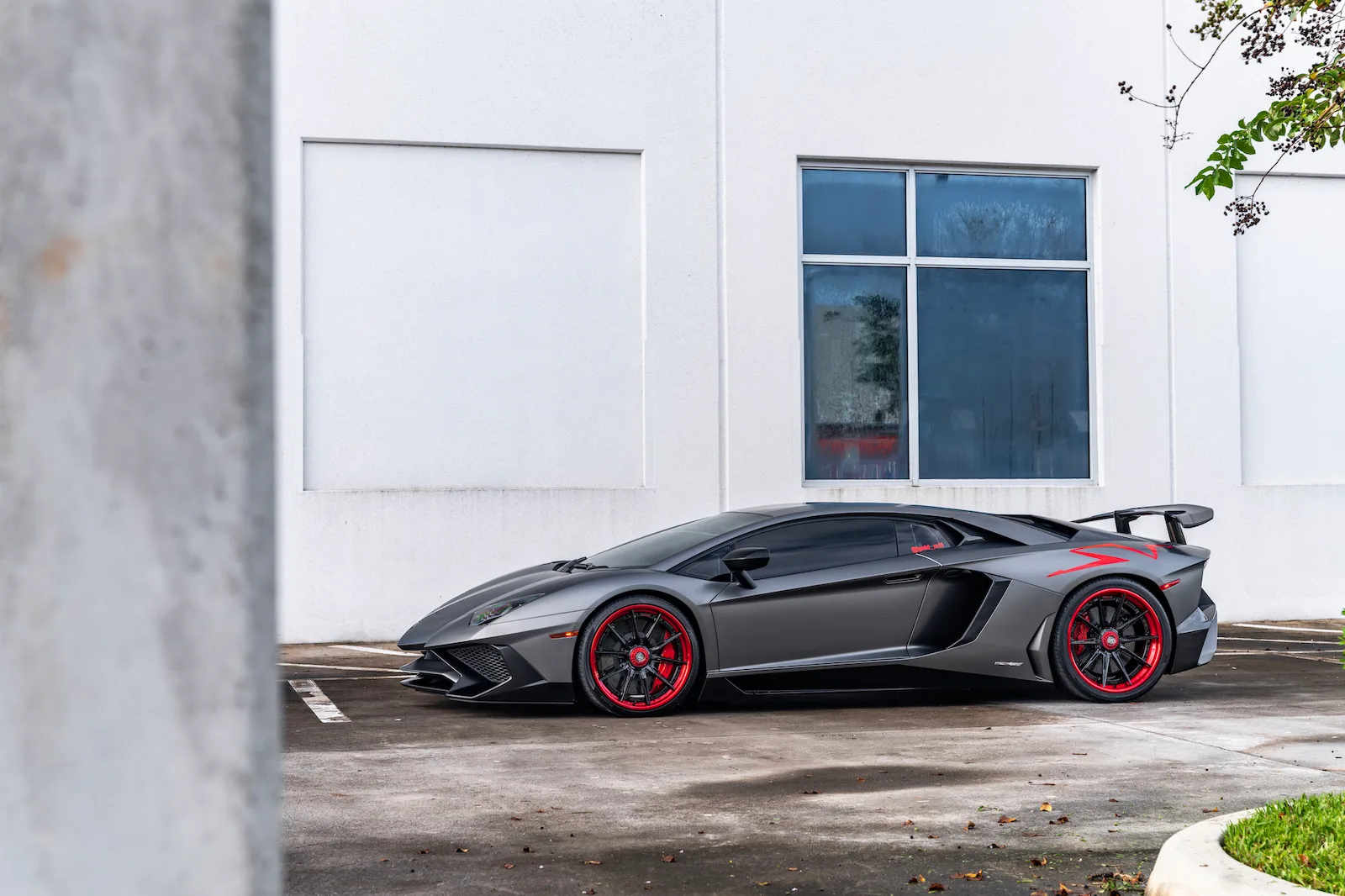 Strasse SV10-RS Deep Concave FS on Lamborghini Aventador First Gen.1, photo 10