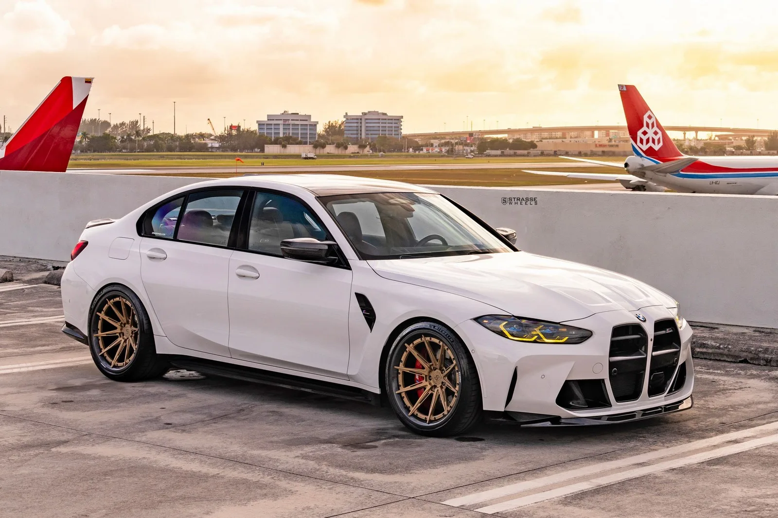 Strasse SV10-RS Ultralight Carbon Deep Concave on BMW M3 G80.1, photo 3