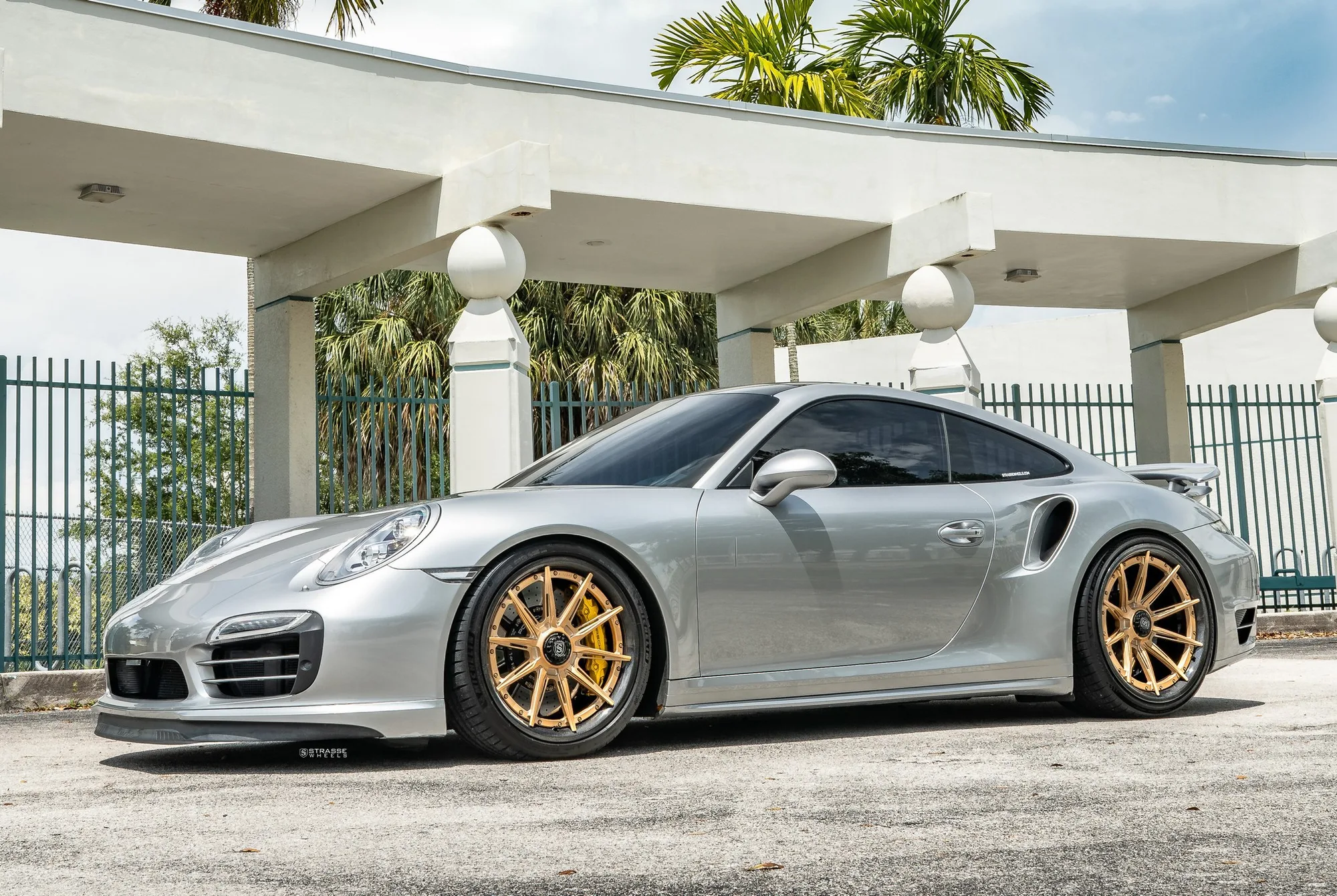Strasse SV10-RS Ultralight Carbon on Porsche 911 991.1