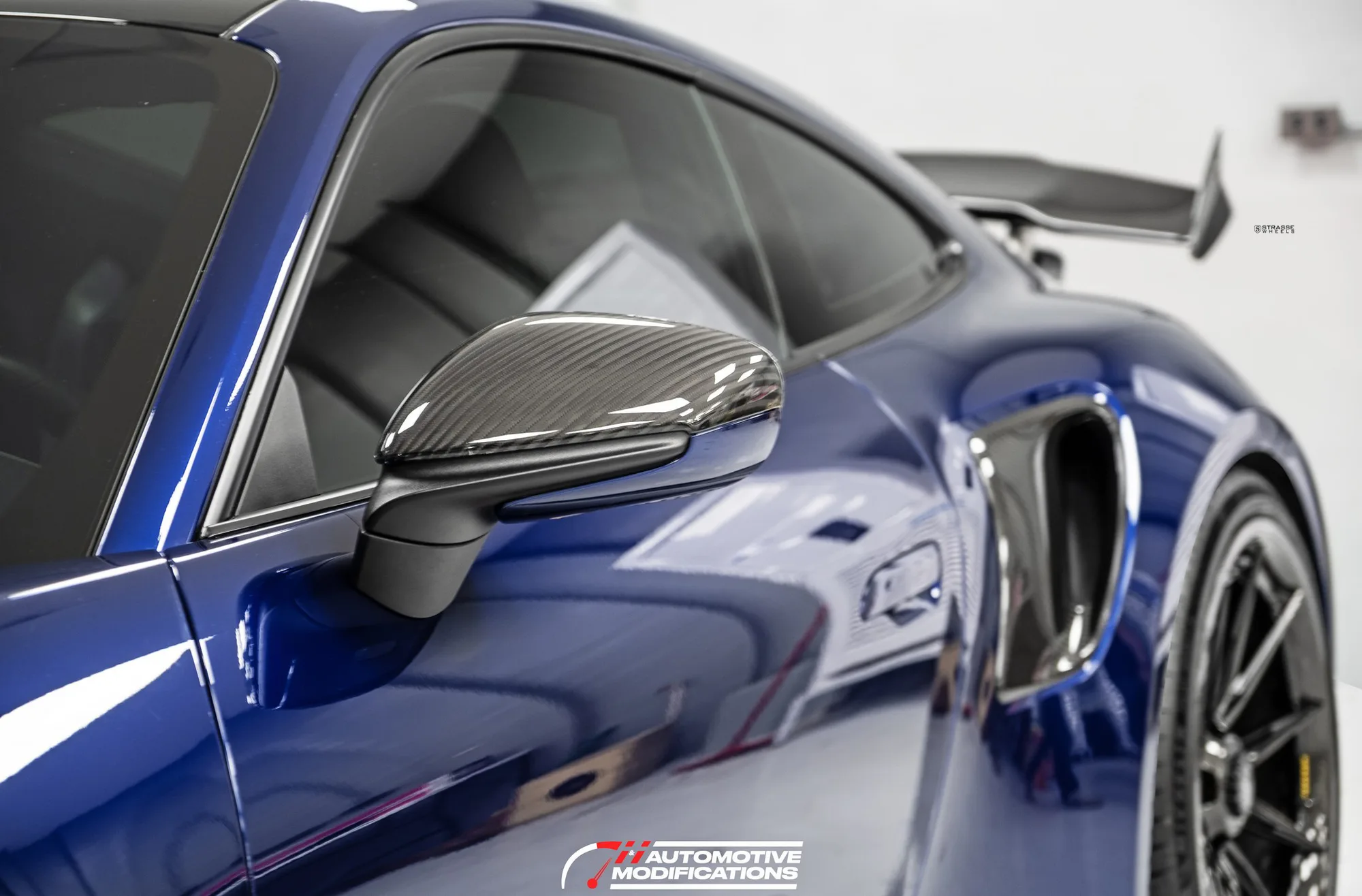 Strasse SV10-RS Ultralight Carbon on Porsche 911 992.1, photo 8