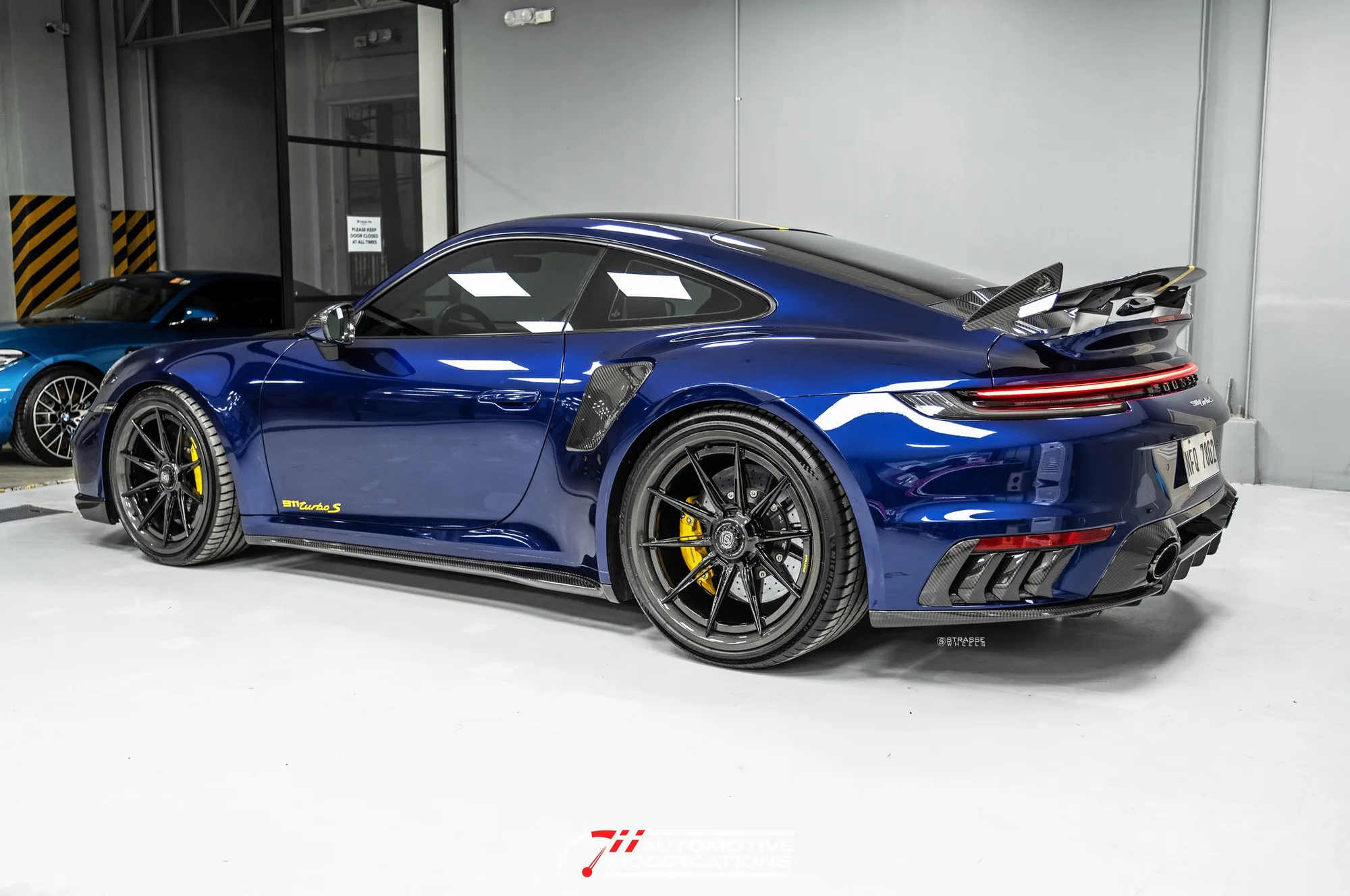 Strasse SV10-RS Ultralight Carbon on Porsche 911 992.1, photo 10