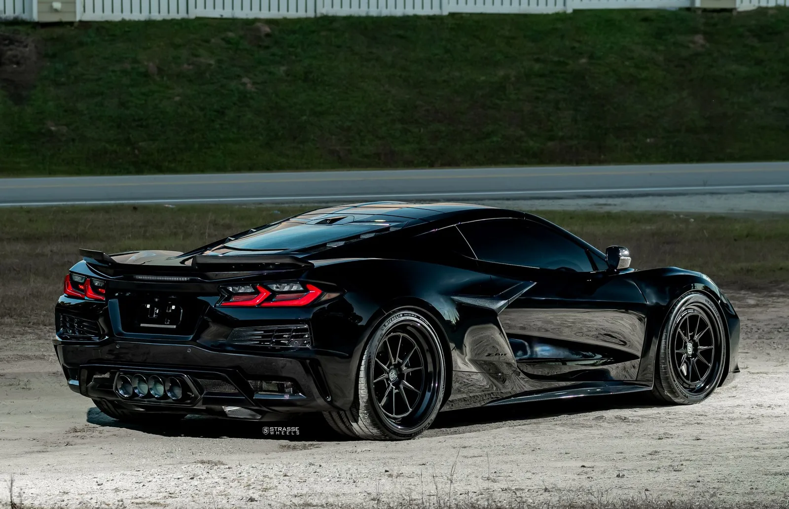 Strasse SV10 Track Series on Chevrolet Corvette C8, photo 12