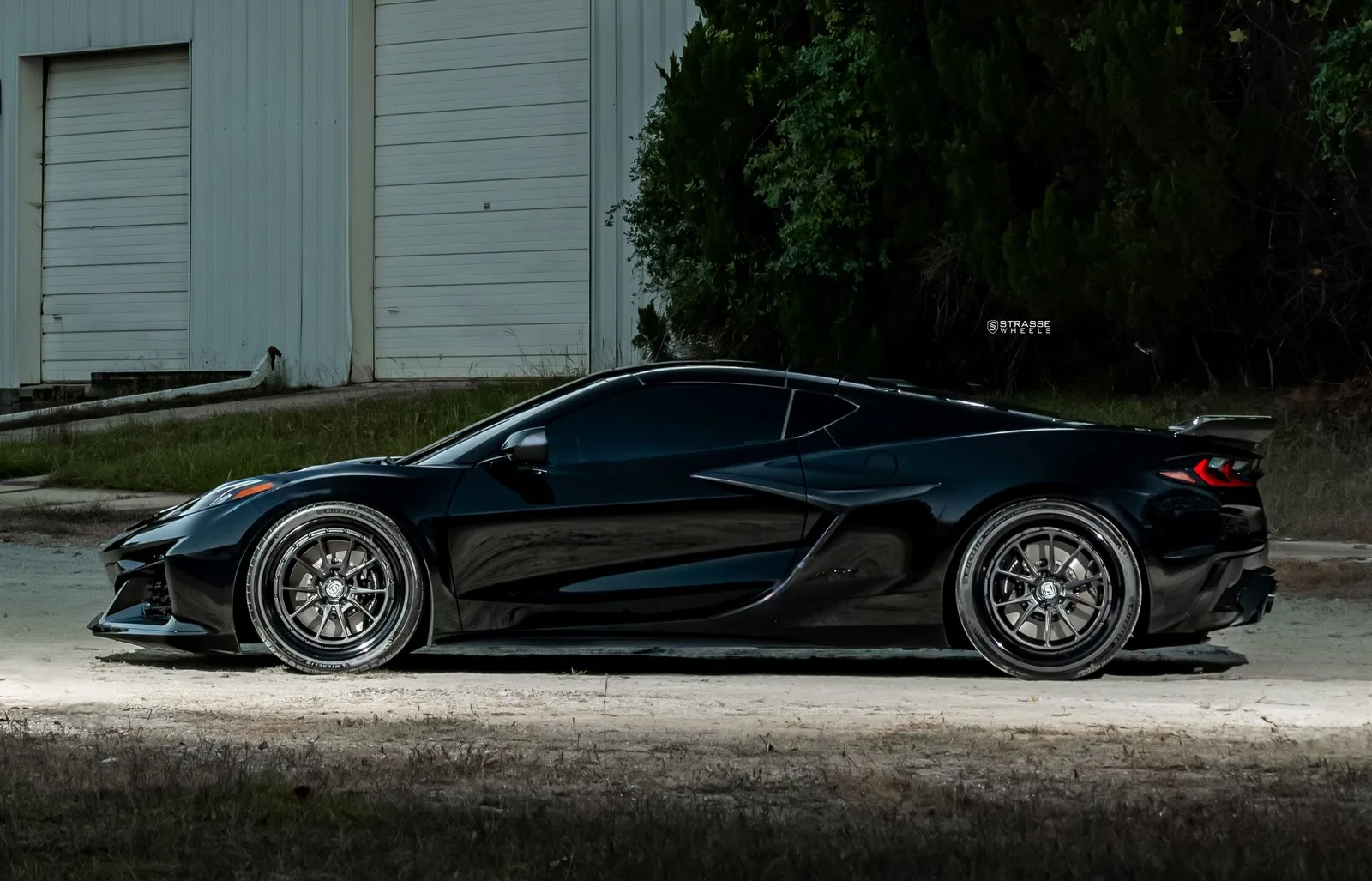 Strasse SV10 Track Series on Chevrolet Corvette C8, photo 5
