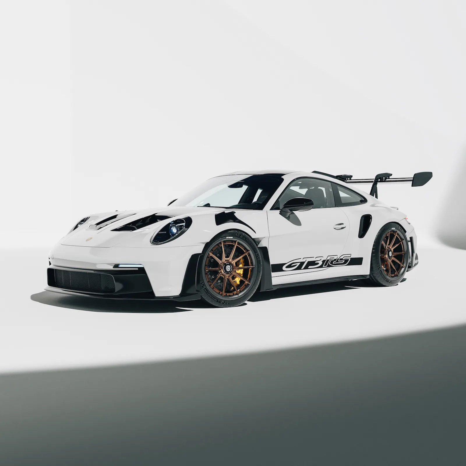 Strasse SV10 Ultralight Carbon Series on Porsche 911 992.1, photo 3