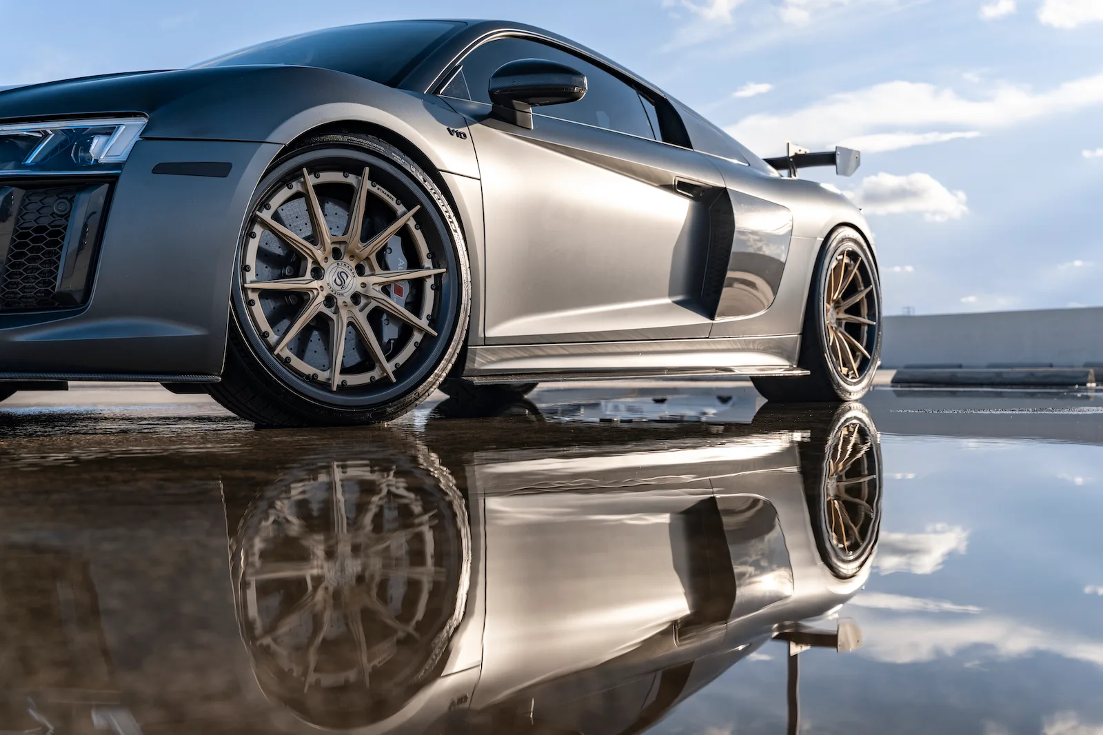 Strasse SV10 Ultralight Carbon on Audi R8 Type 4S.1, photo 4