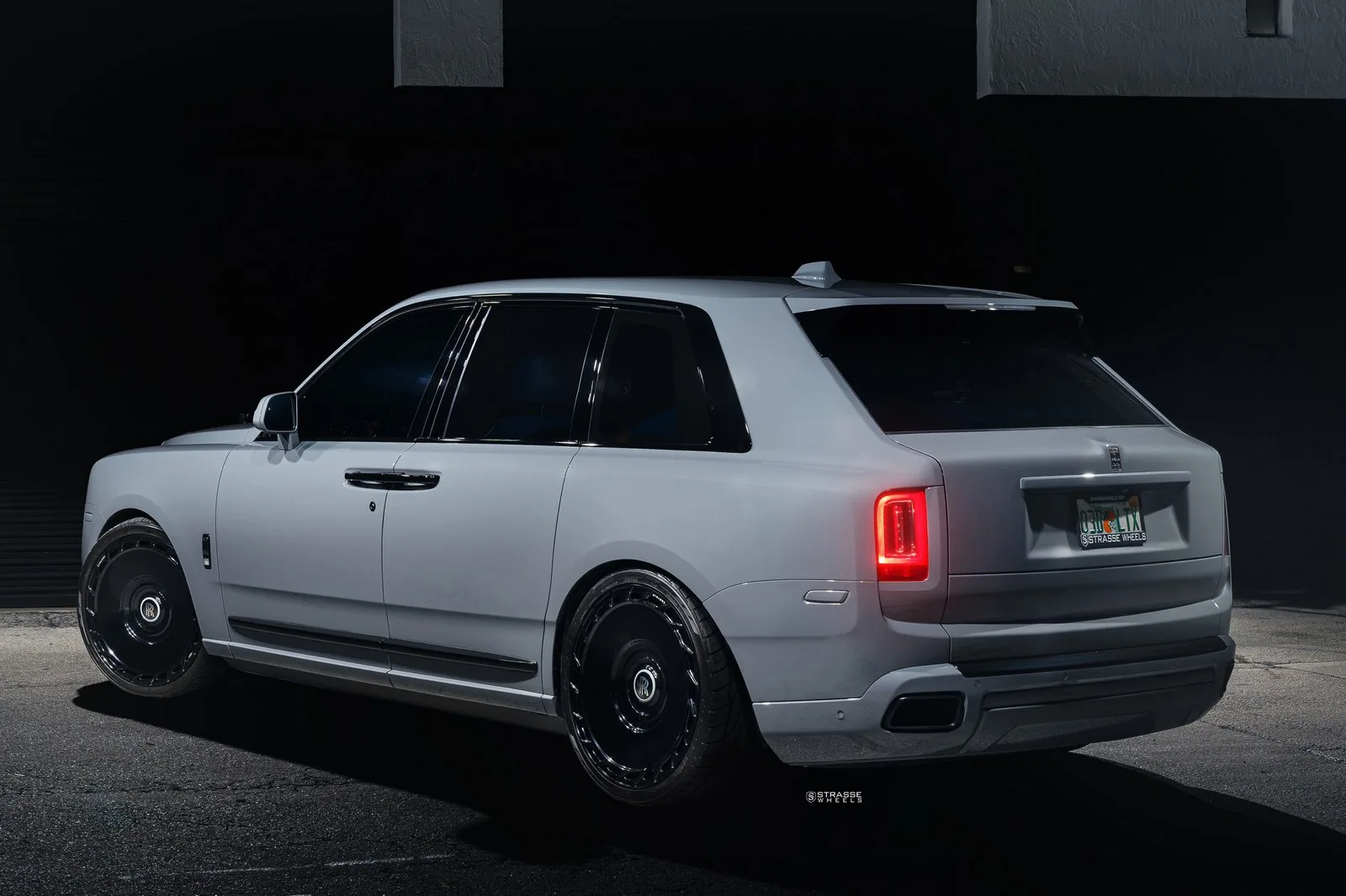 Strasse SV101 Deep Concave Duoblock RR on Rolls-Royce Cullinan.1, photo 12