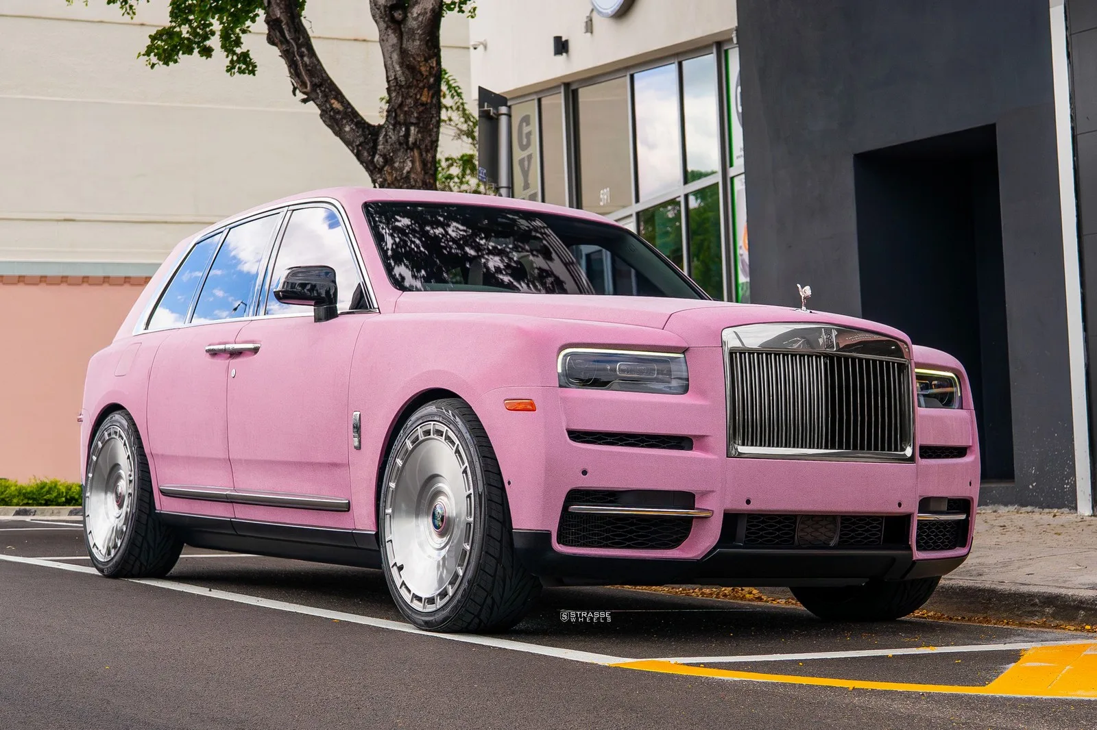 Strasse SV102 Deep Concave Duoblocks on Rolls-Royce Cullinan.1, photo 3