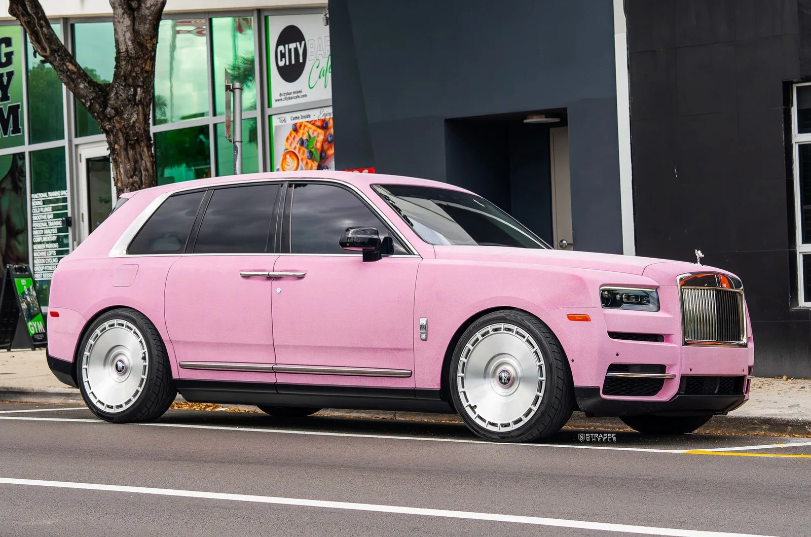 Strasse SV102 Deep Concave Duoblocks on Rolls-Royce Cullinan.1, photo 11