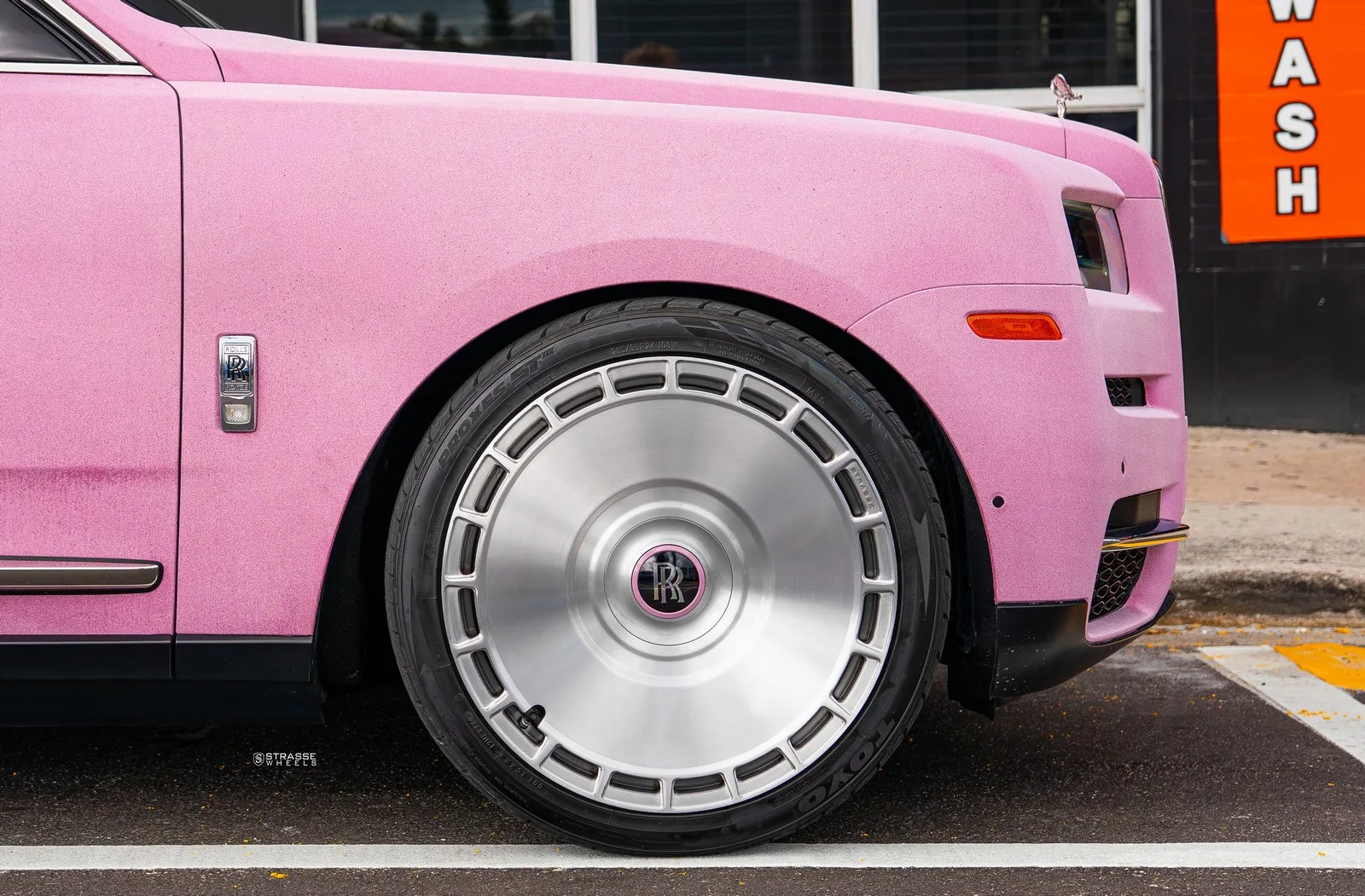 Strasse SV102 Deep Concave Duoblocks on Rolls-Royce Cullinan.1, photo 4