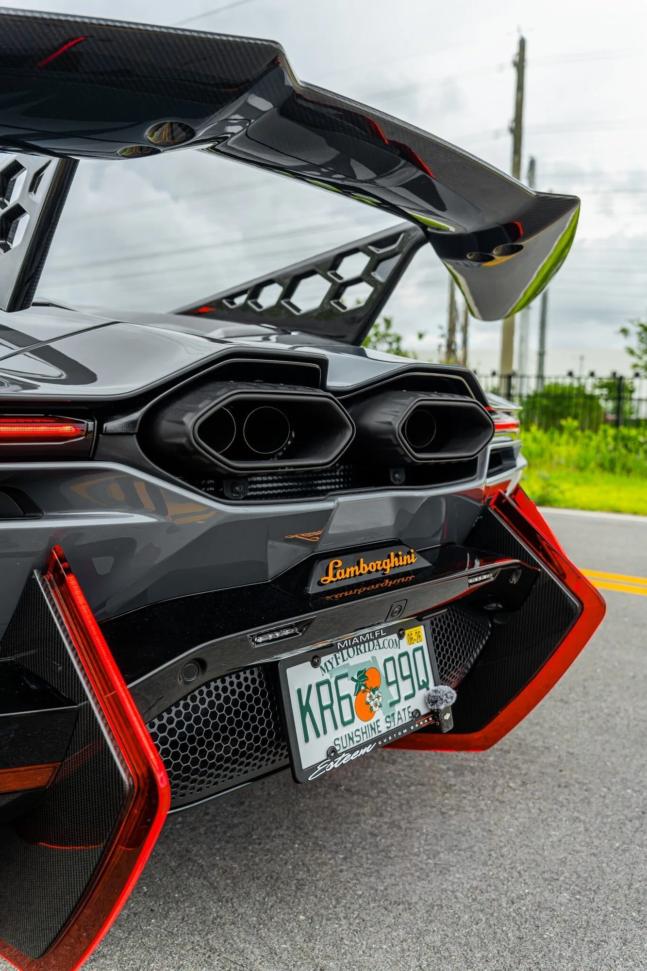 Strasse SV10M Aero Deep Concave FS on Lamborghini Revuelto LB744, photo 11