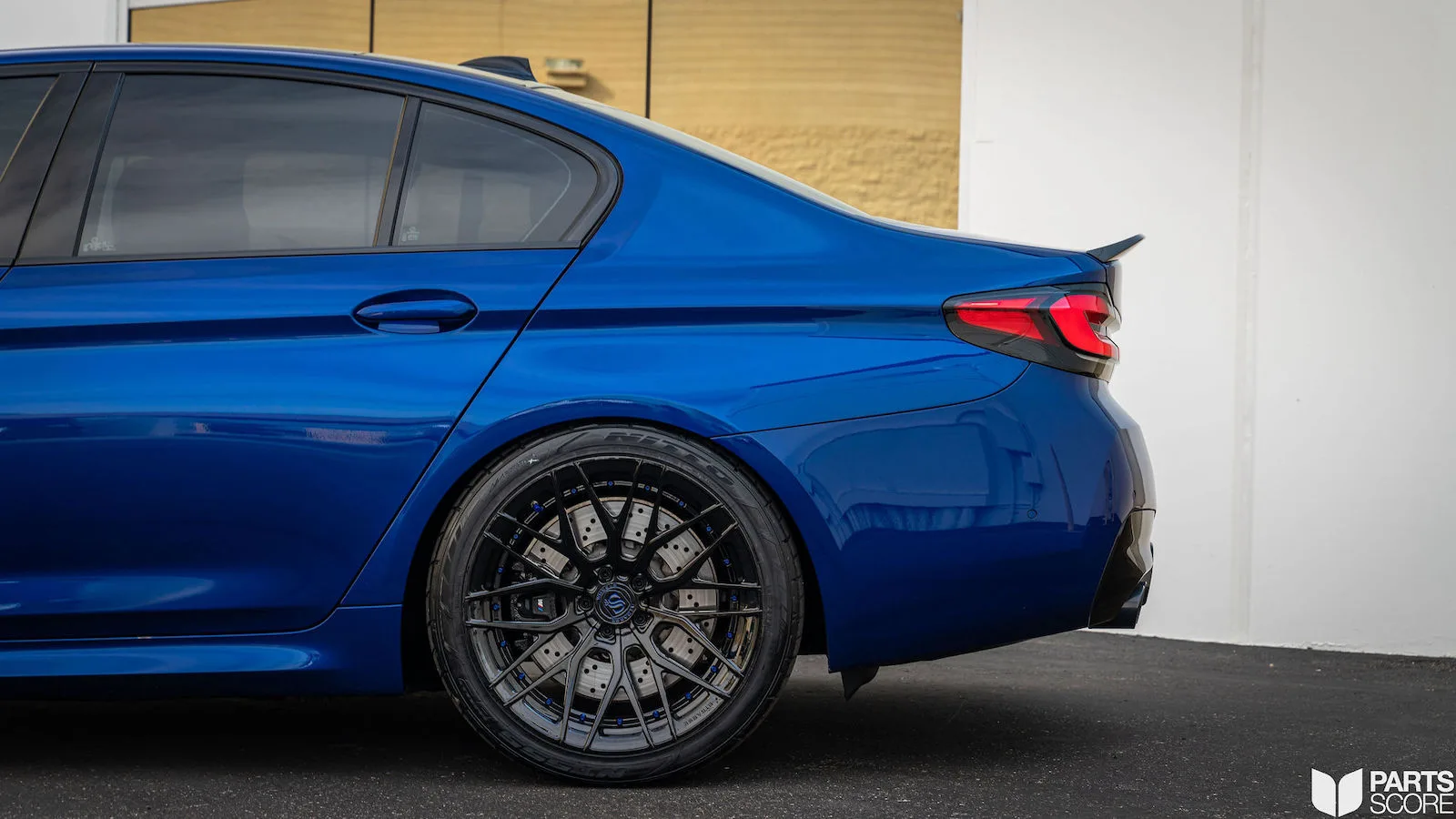Strasse SV10M Deep Concave Duoblock on BMW M5 F90.2, photo 6