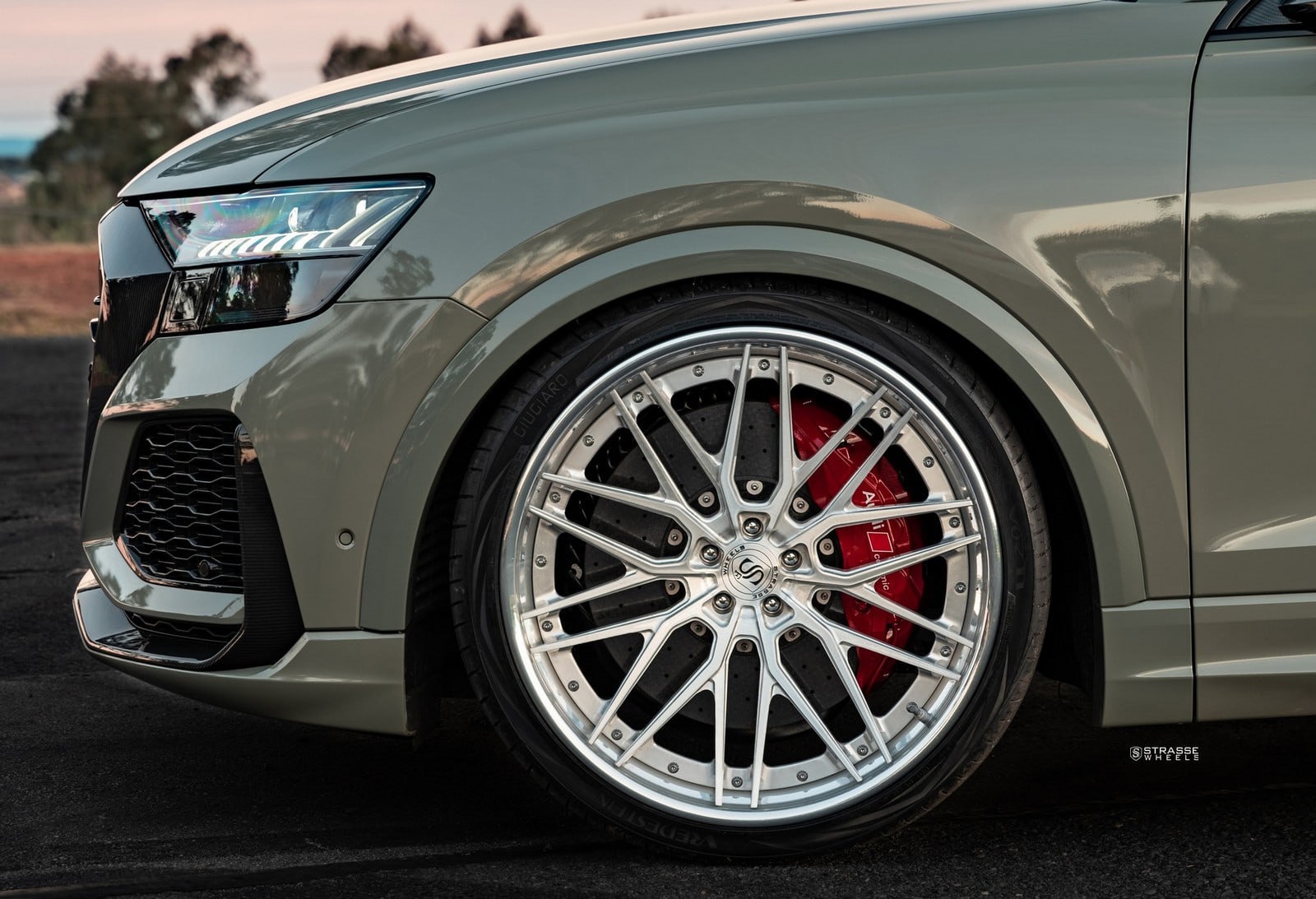 Strasse SV10M Deep Concave FS on Audi Q8 4M.1, photo 7