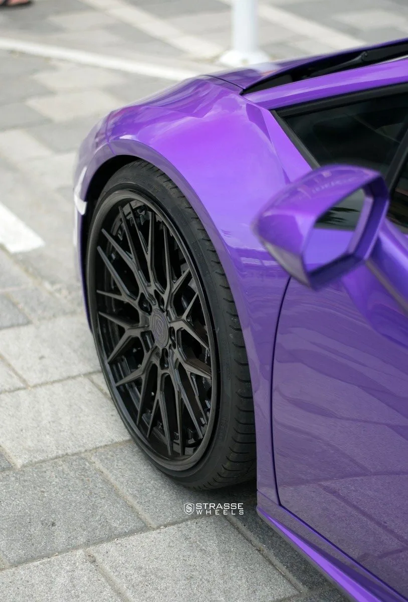 Strasse SV10M Deep Concave FS on Lamborghini Huracan (2014), photo 3