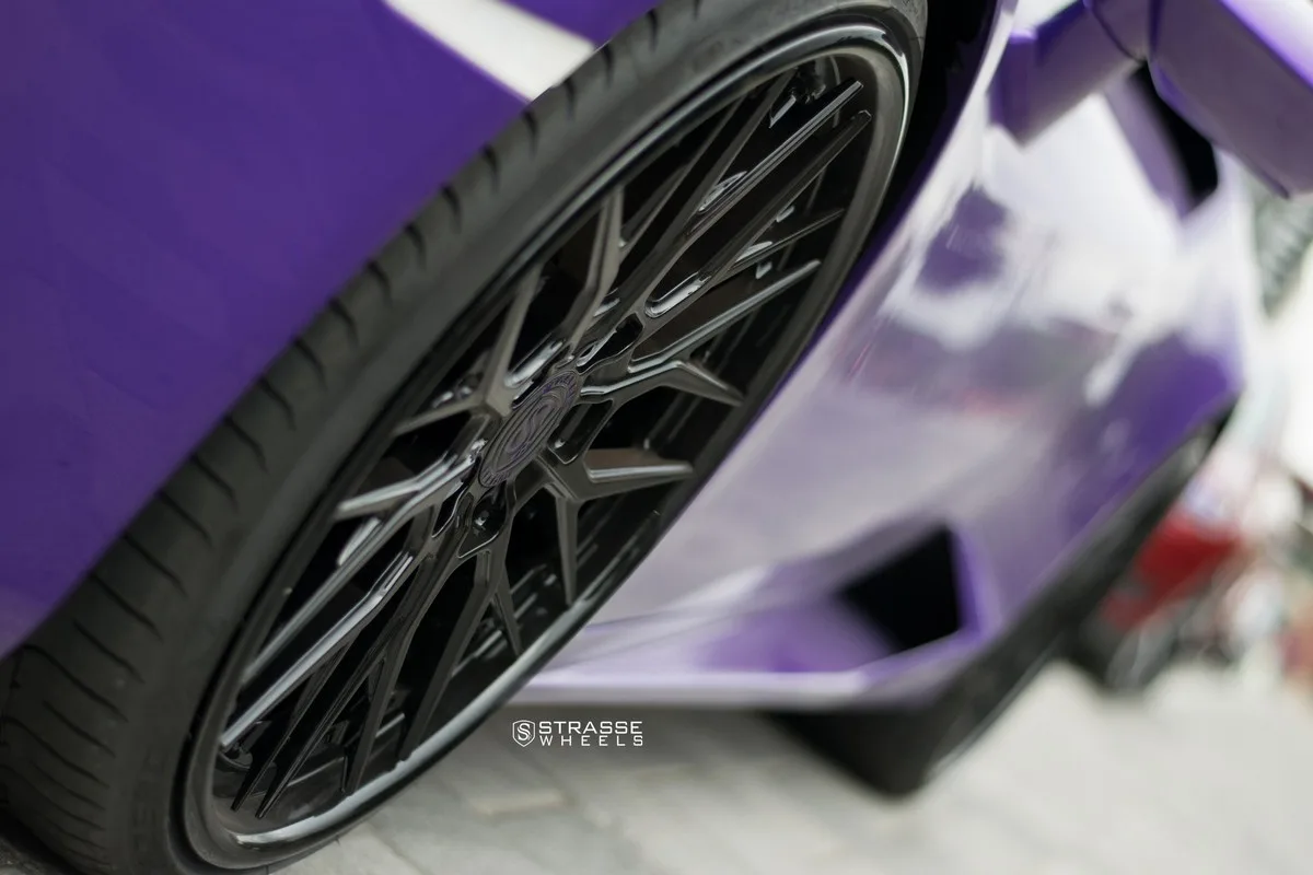 Strasse SV10M Deep Concave FS on Lamborghini Huracan (2014), photo 11