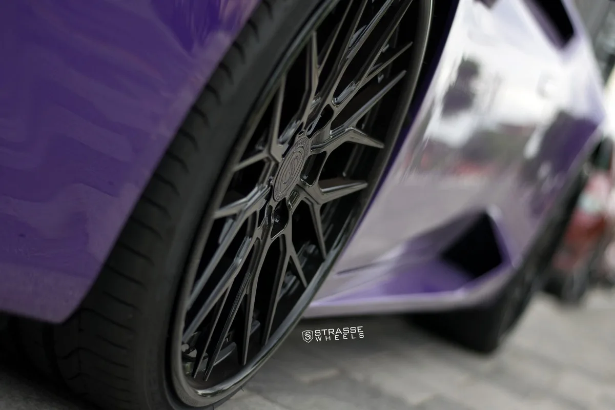 Strasse SV10M Deep Concave FS on Lamborghini Huracan (2014), photo 7