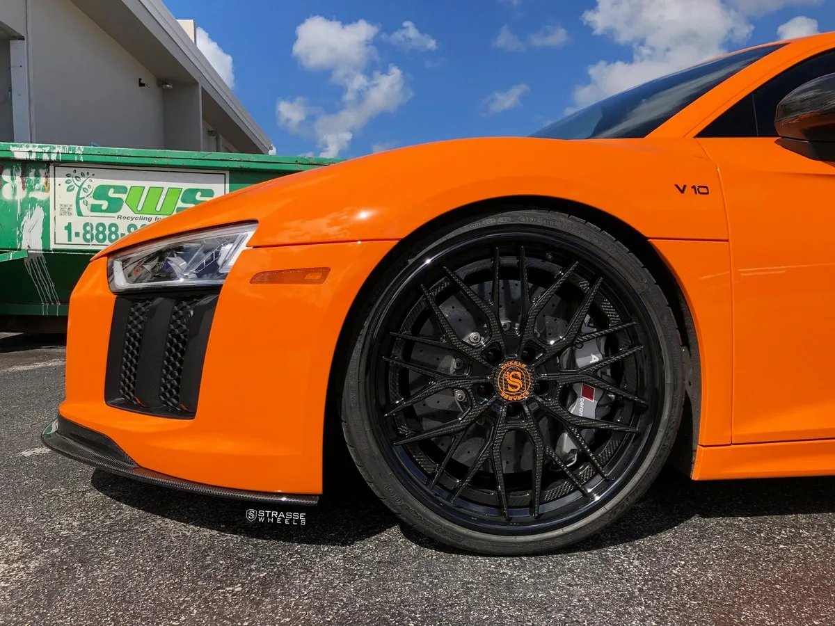 Strasse SV10M Deep Concave FS on Audi R8 Type 4S.1, photo 2