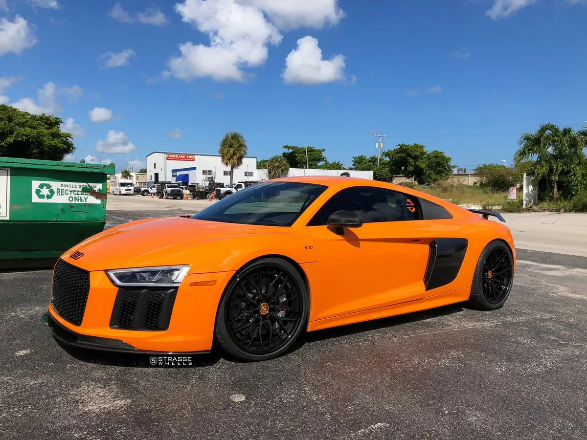 Strasse SV10M Deep Concave FS on Audi R8 Type 4S.1, photo 4