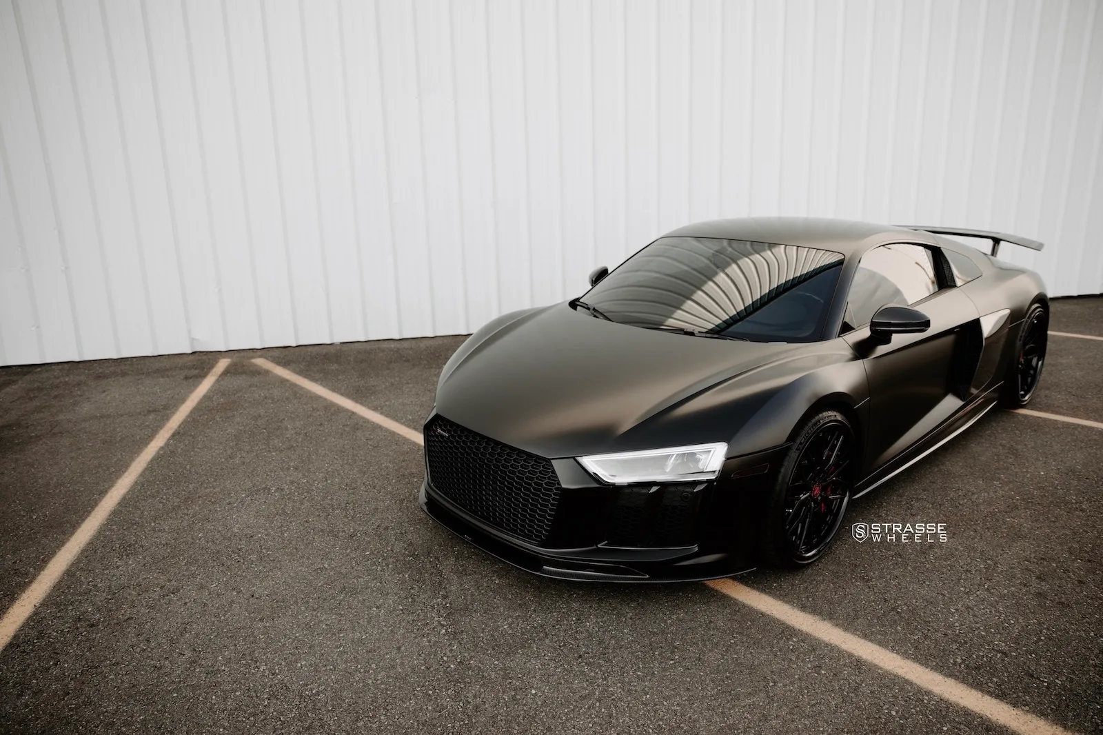 Strasse SV10M Deep Concave FS on Audi R8 Type 4S.1, photo 10