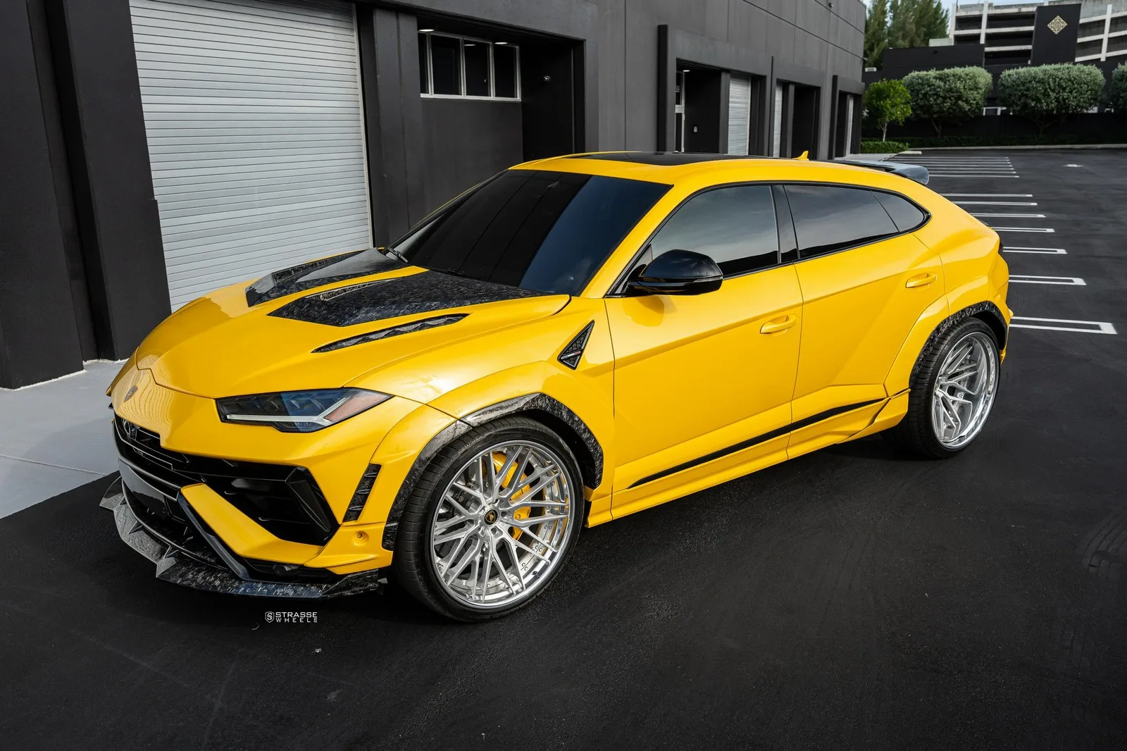 Strasse SV10M Deep Concave FS on Lamborghini Urus S, photo 8