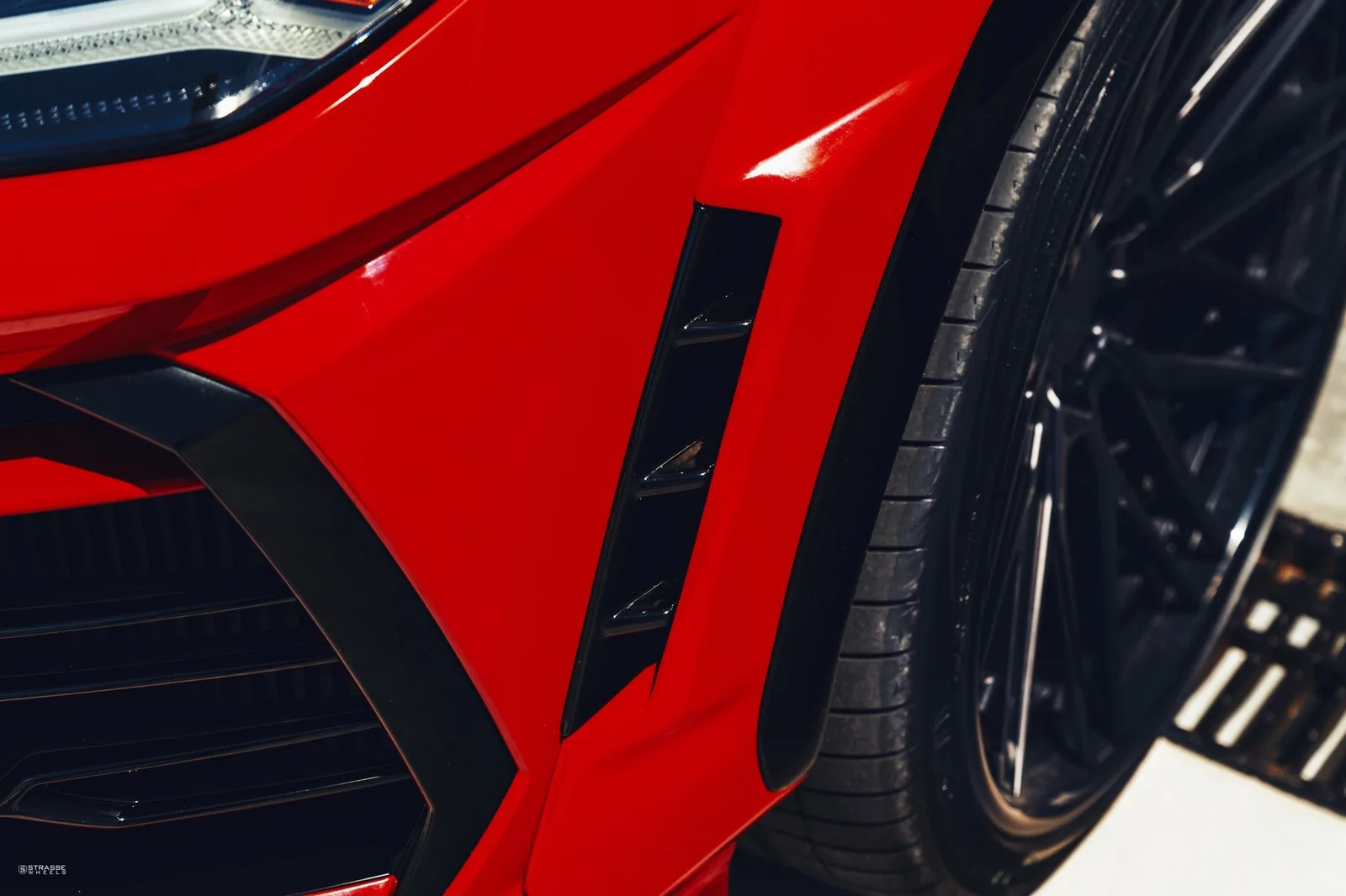 Strasse SV10M Deep Concave FS on Lamborghini Urus (2018), photo 7