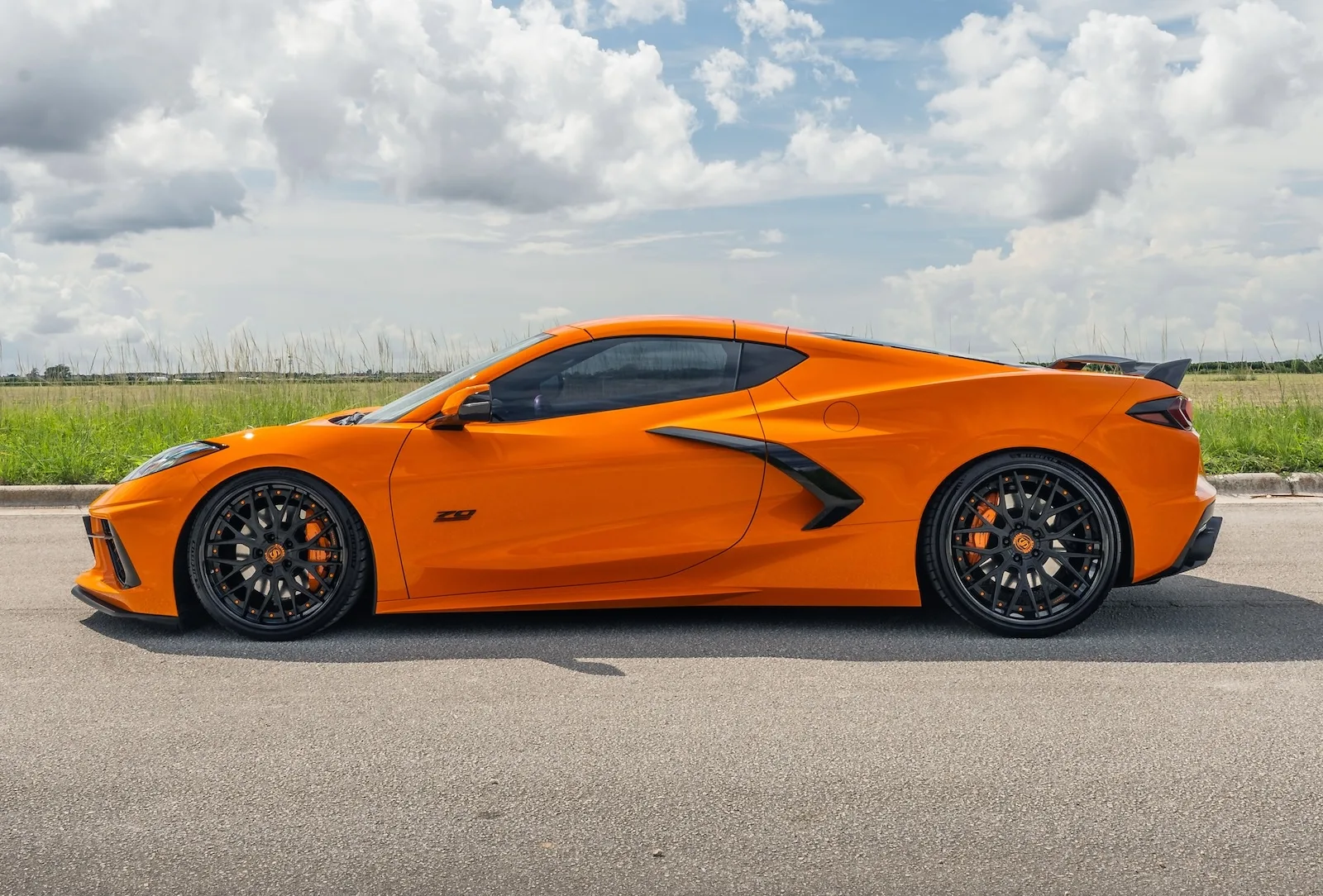 Strasse SV10M Deep Concave FS on Chevrolet Corvette C8, photo 10