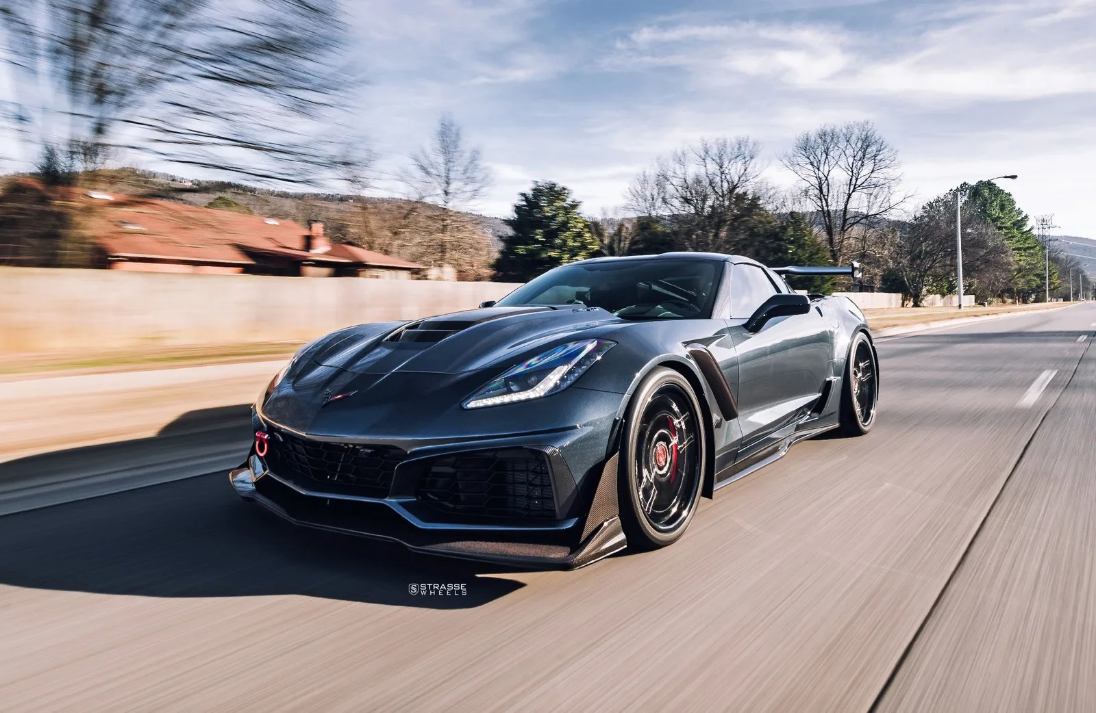 Strasse SV10M Deep Concave FS on Chevrolet Corvette C7