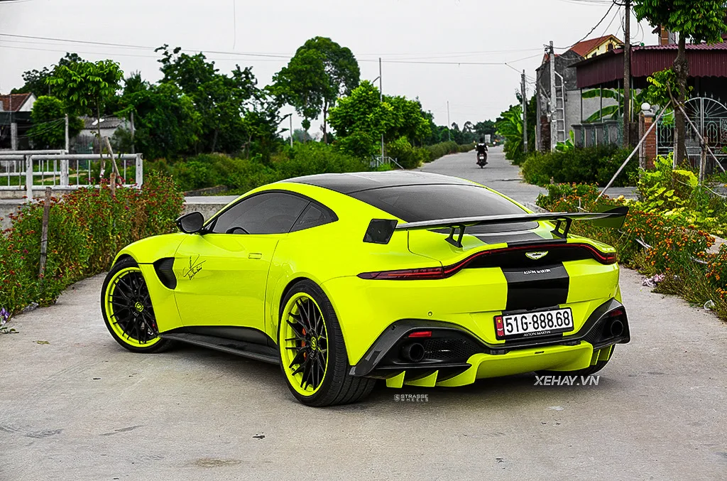 Strasse SV10M Deep Concave FS on Aston Martin Vantage (2018).1, photo 4