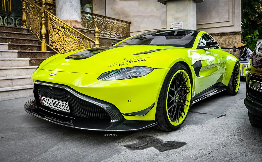 Strasse SV10M Deep Concave FS on Aston Martin Vantage (2018).1, photo 6