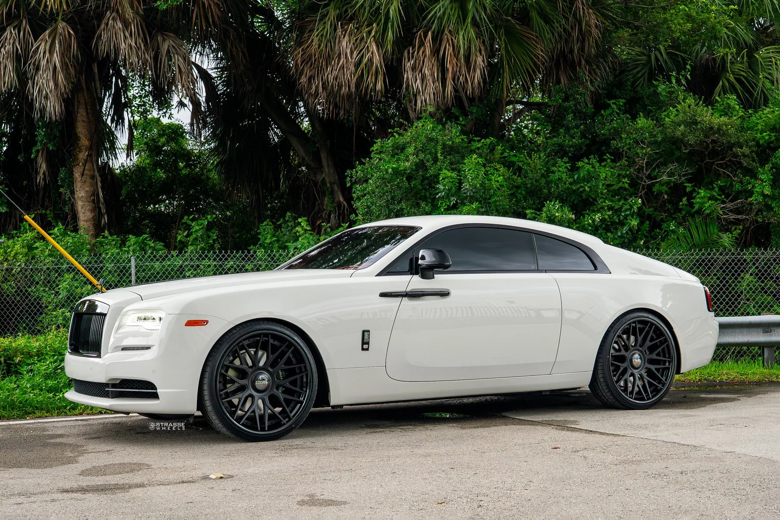 Strasse SV10M Deep Concave FS on Rolls-Royce Wraith.2
