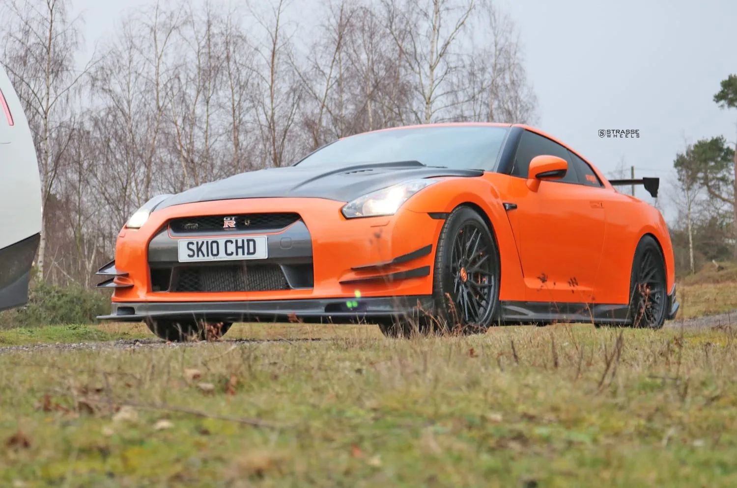 Strasse SV10M Deep Concave FS on Nissan GT-R R35.1