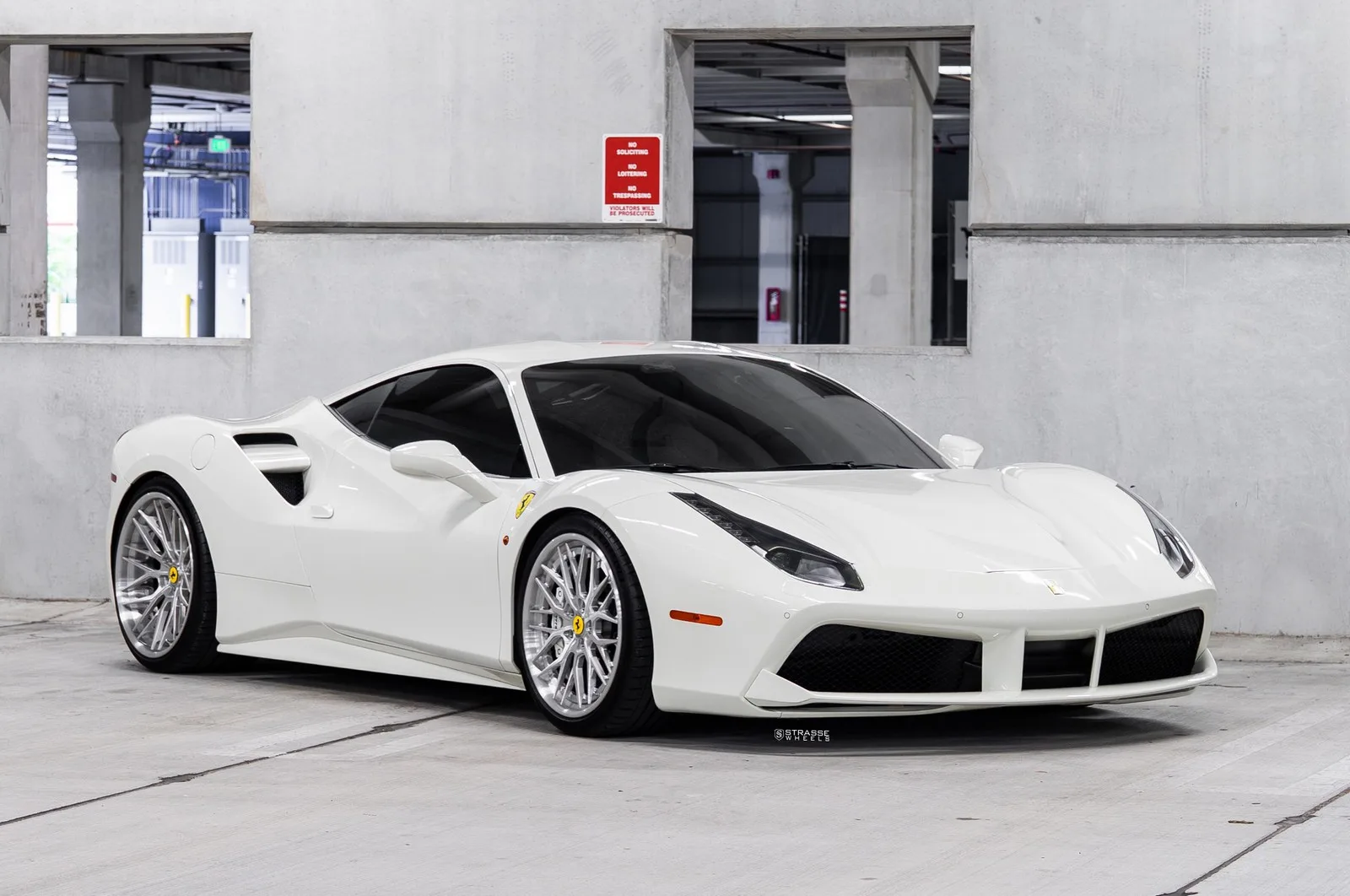 Strasse SV10M Deep Concave FS on Ferrari 488, photo 6