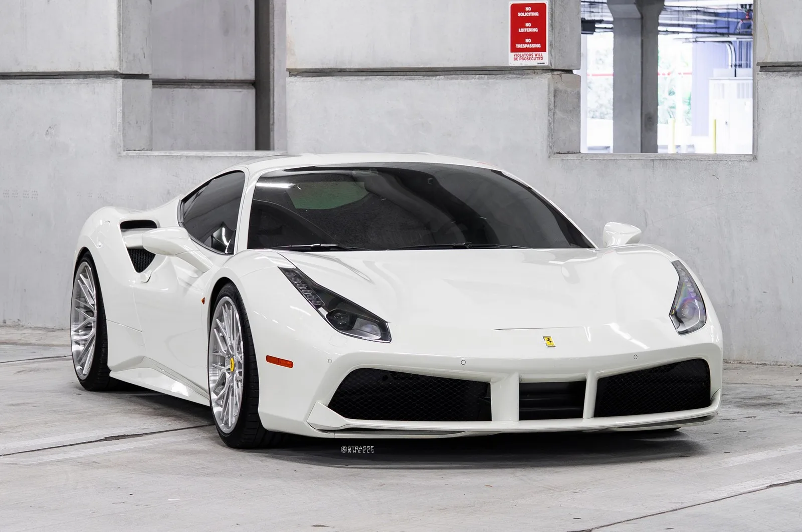 Strasse SV10M Deep Concave FS on Ferrari 488, photo 10
