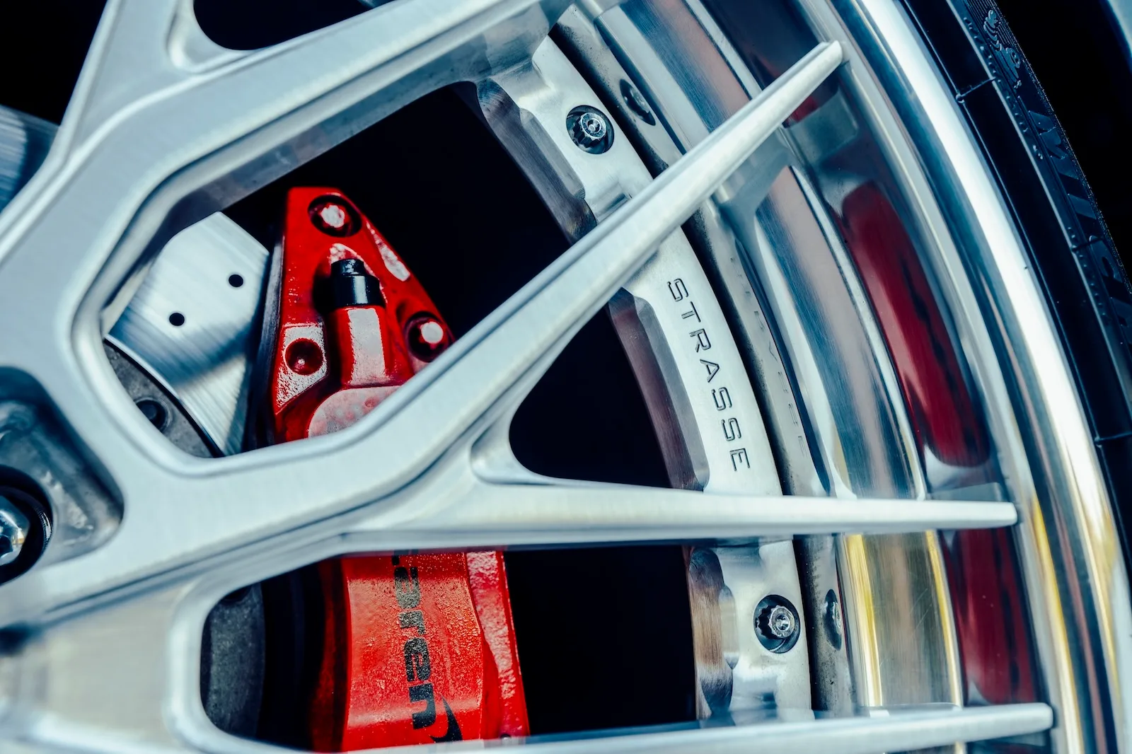Strasse SV10M Deep Concave FS on McLaren GT, photo 10