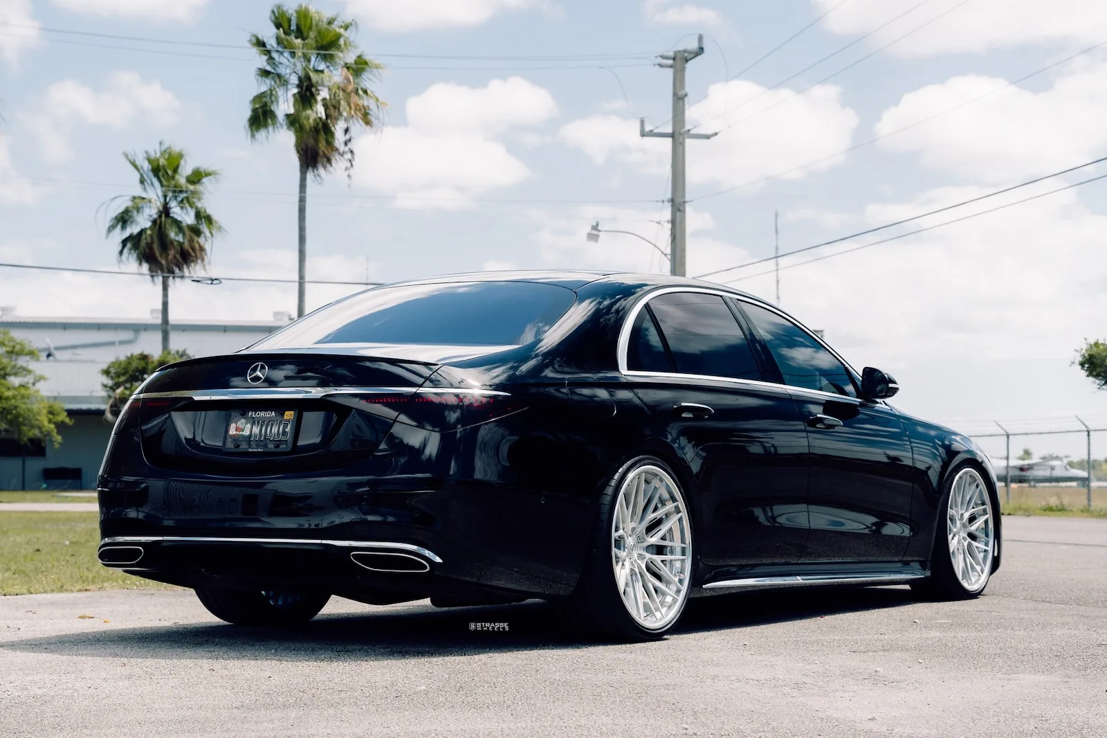 Strasse SV10M-RS Deep Concave FS on Mercedes-Benz S-Class W223.1, photo 2