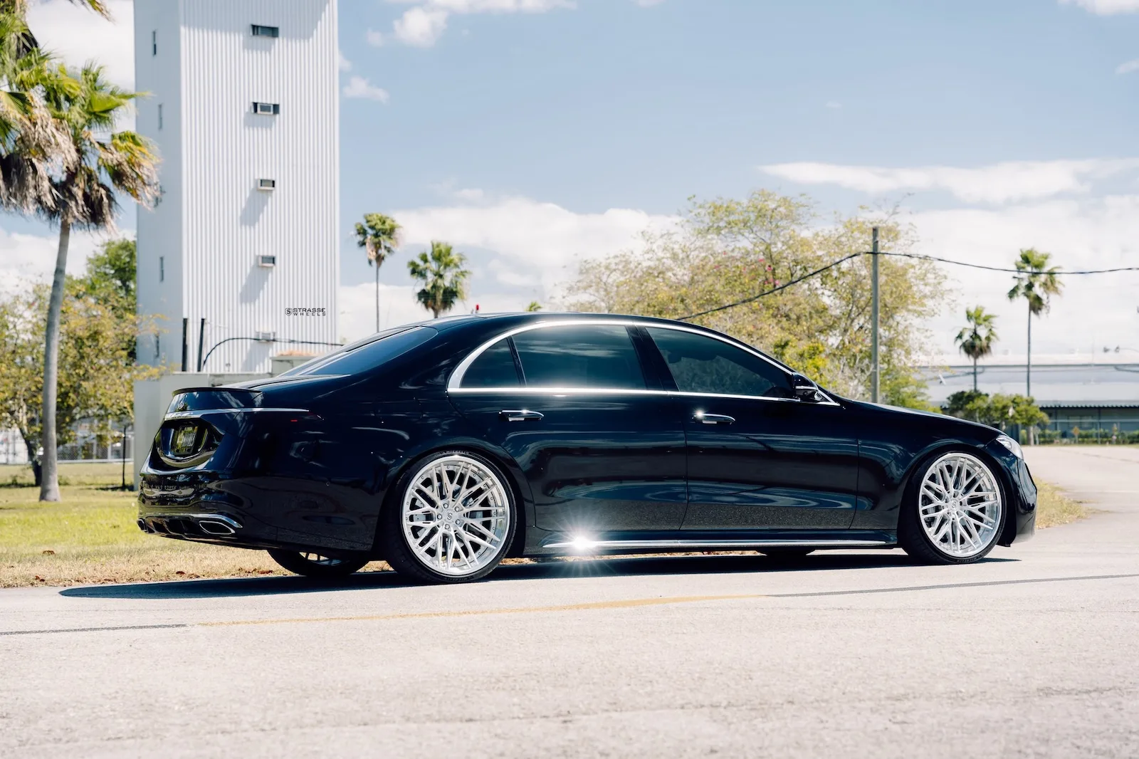 Strasse SV10M-RS Deep Concave FS on Mercedes-Benz S-Class W223.1, photo 12